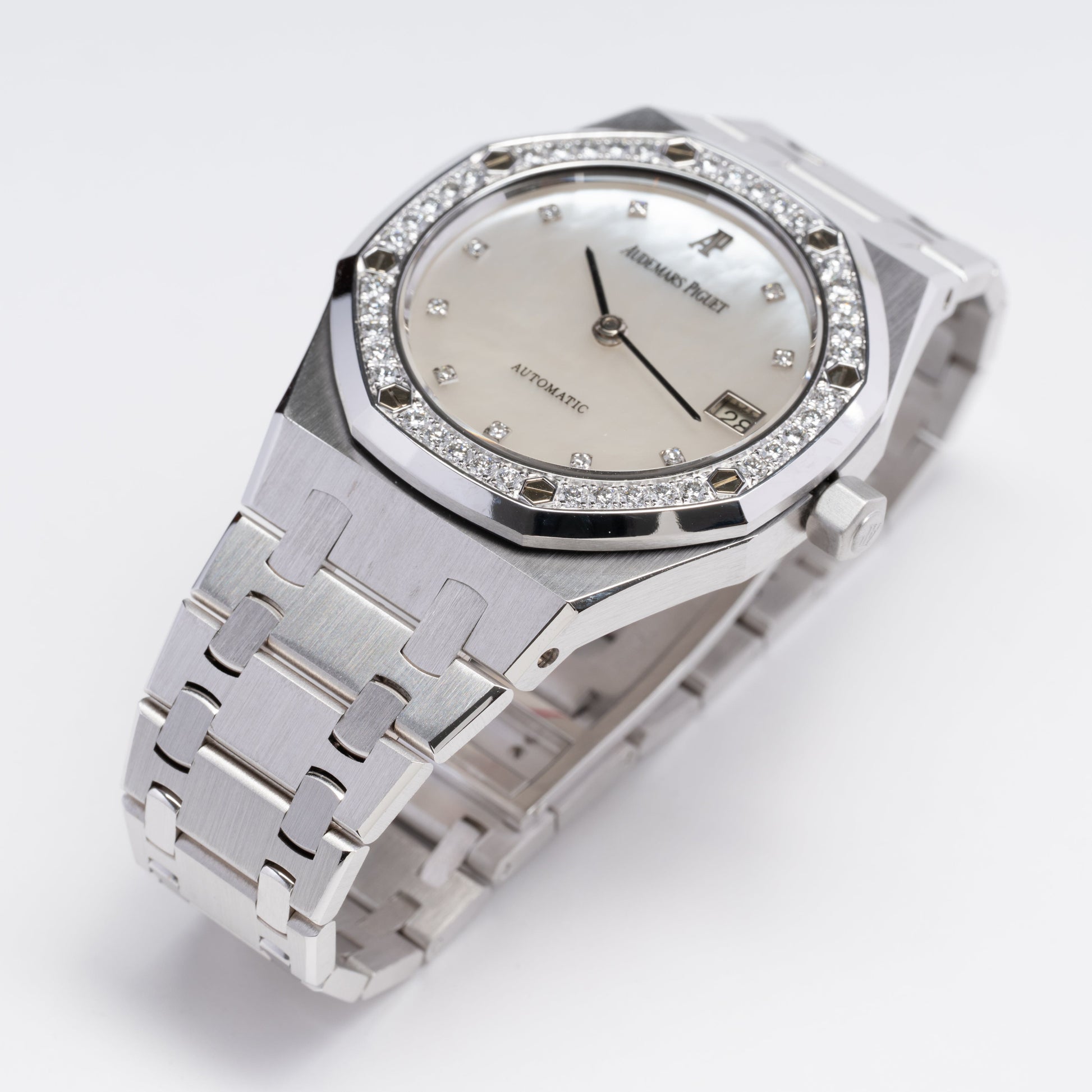 AudemarsPiget 14813BC-lugs 2.jpg