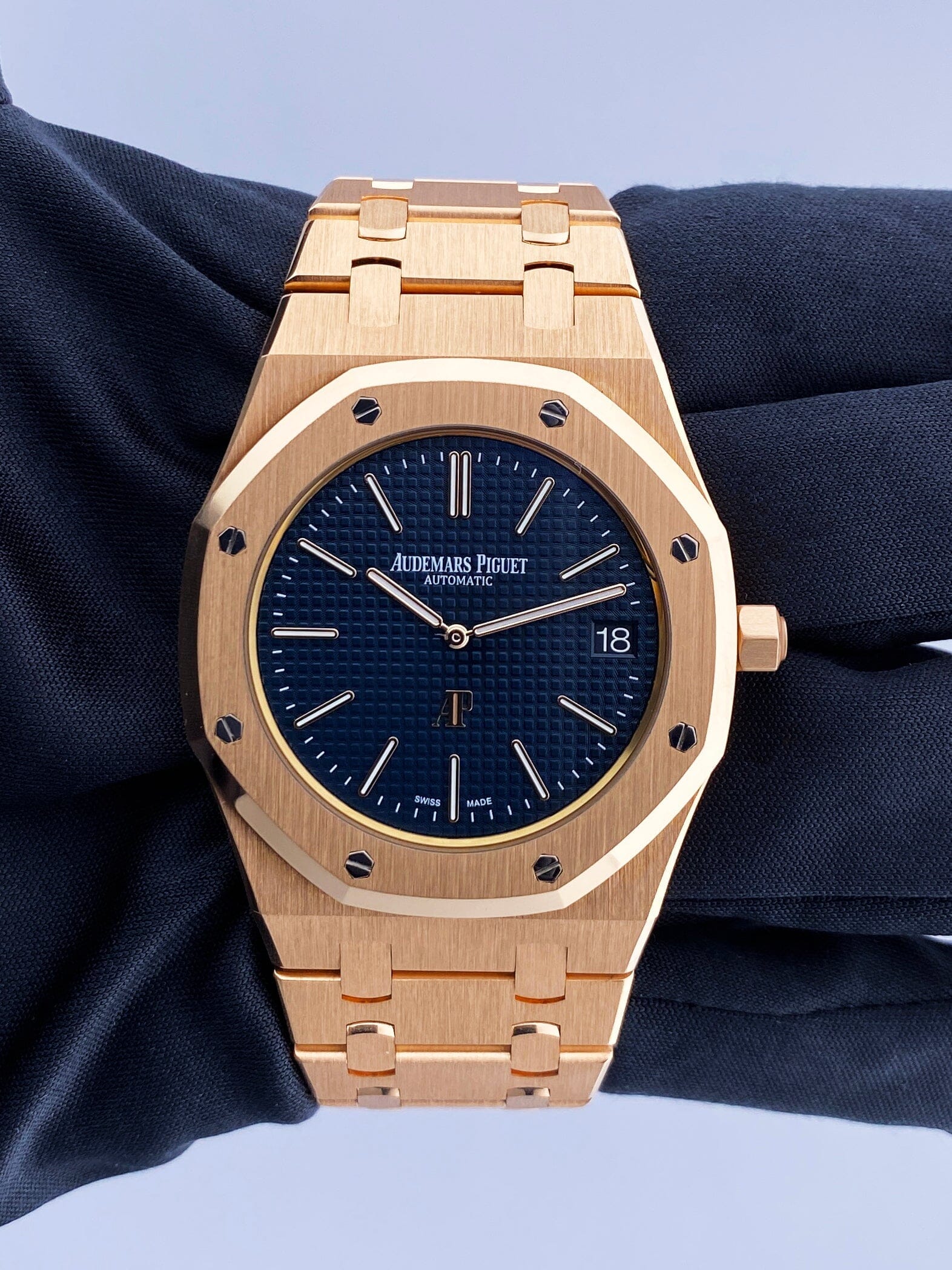 Audemars Piguet Royal Oak 152020OR 18K Rose Gold Mens Watch Box Papers - Virtual