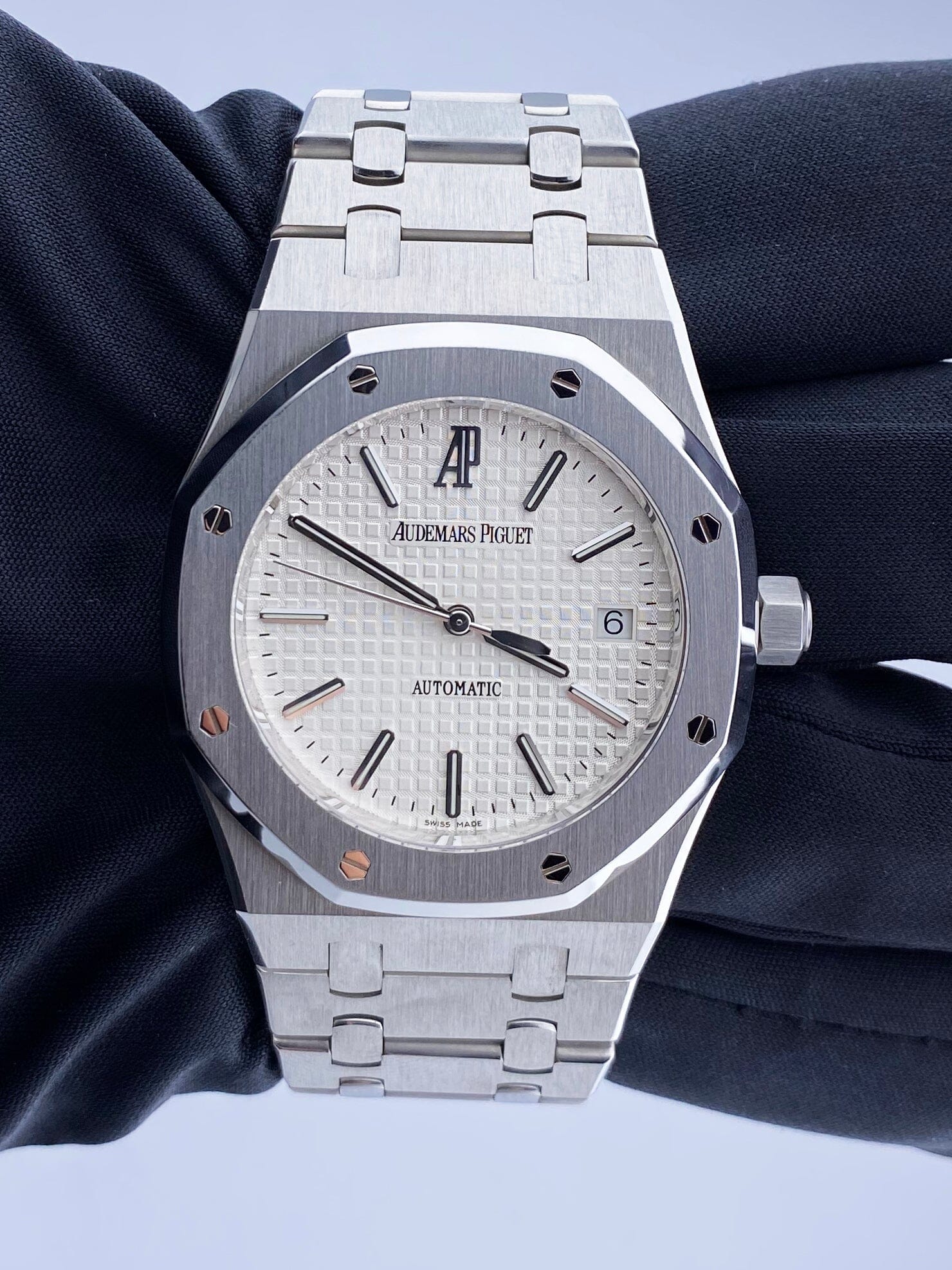 AP02182208X_2 copy.jpg