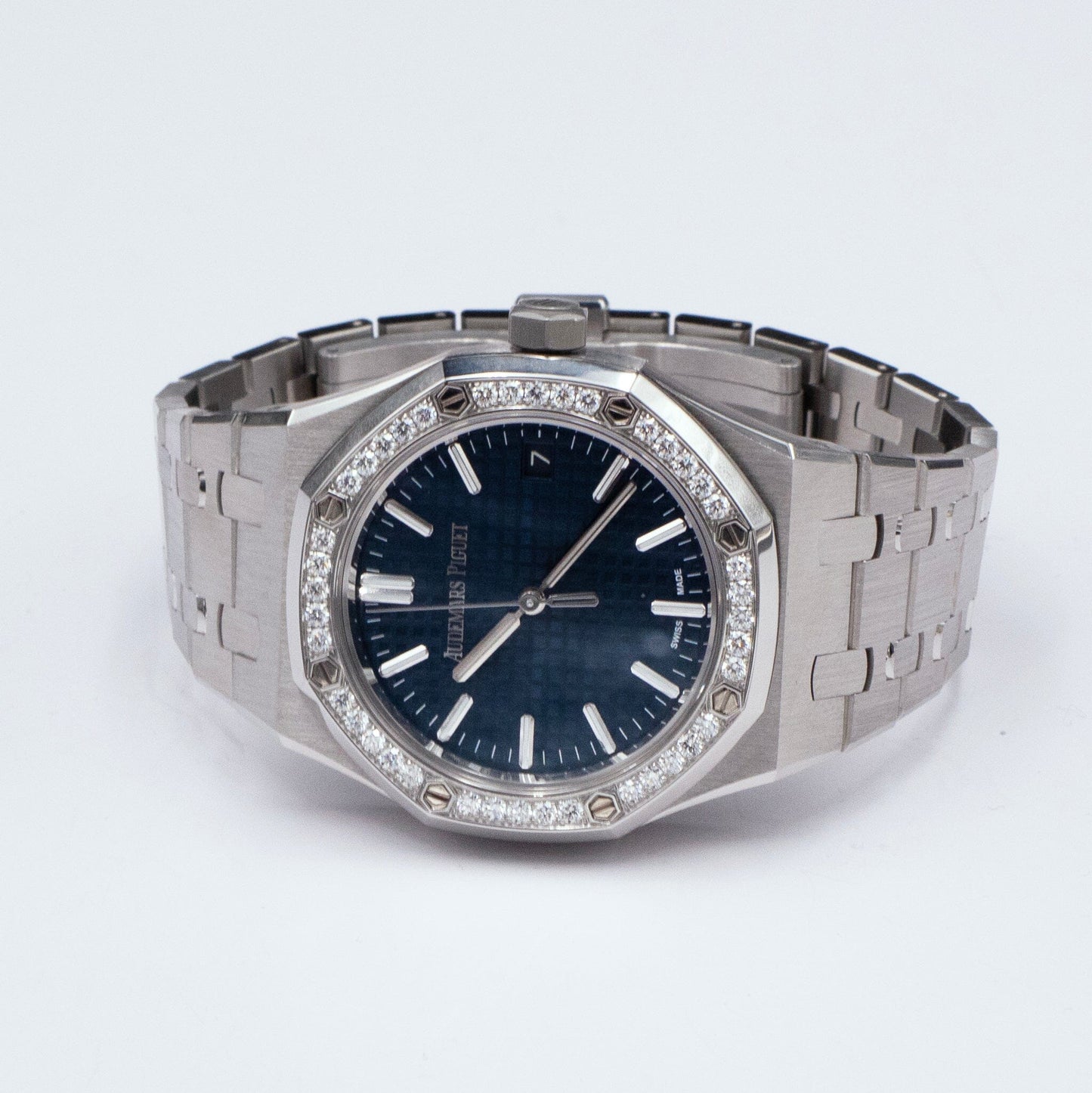 AP15551STBLIB-1_4.jpg