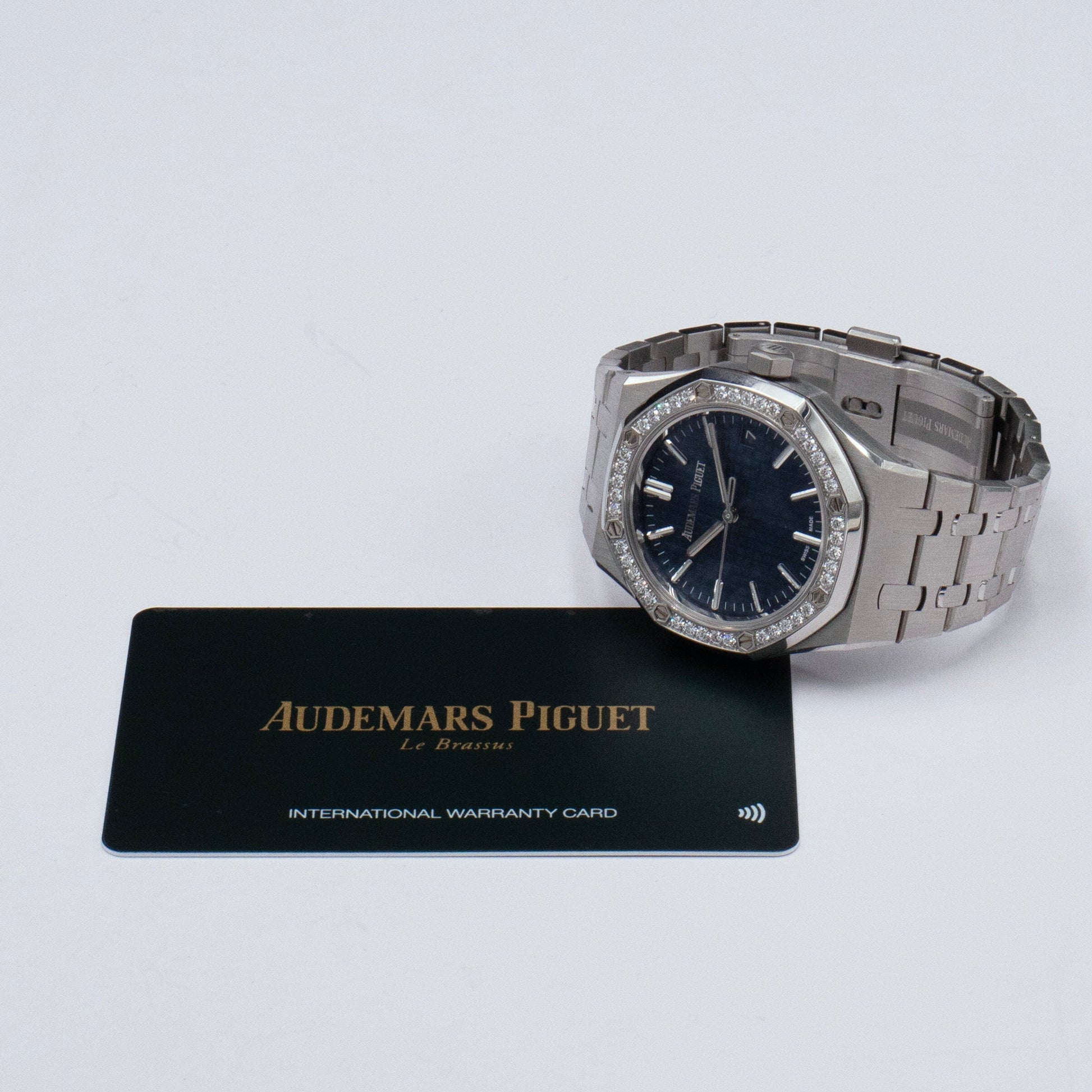 AP15551STBLIB-1_9.jpg