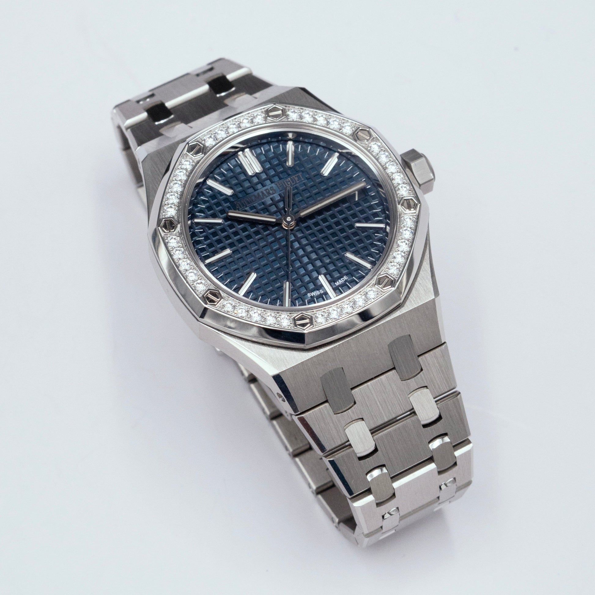AP15551STBLIB-1_2.jpg