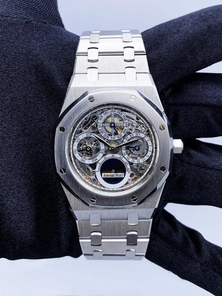AP06282202US_audemars-piguet-royal-oak-25829st_3.jpg