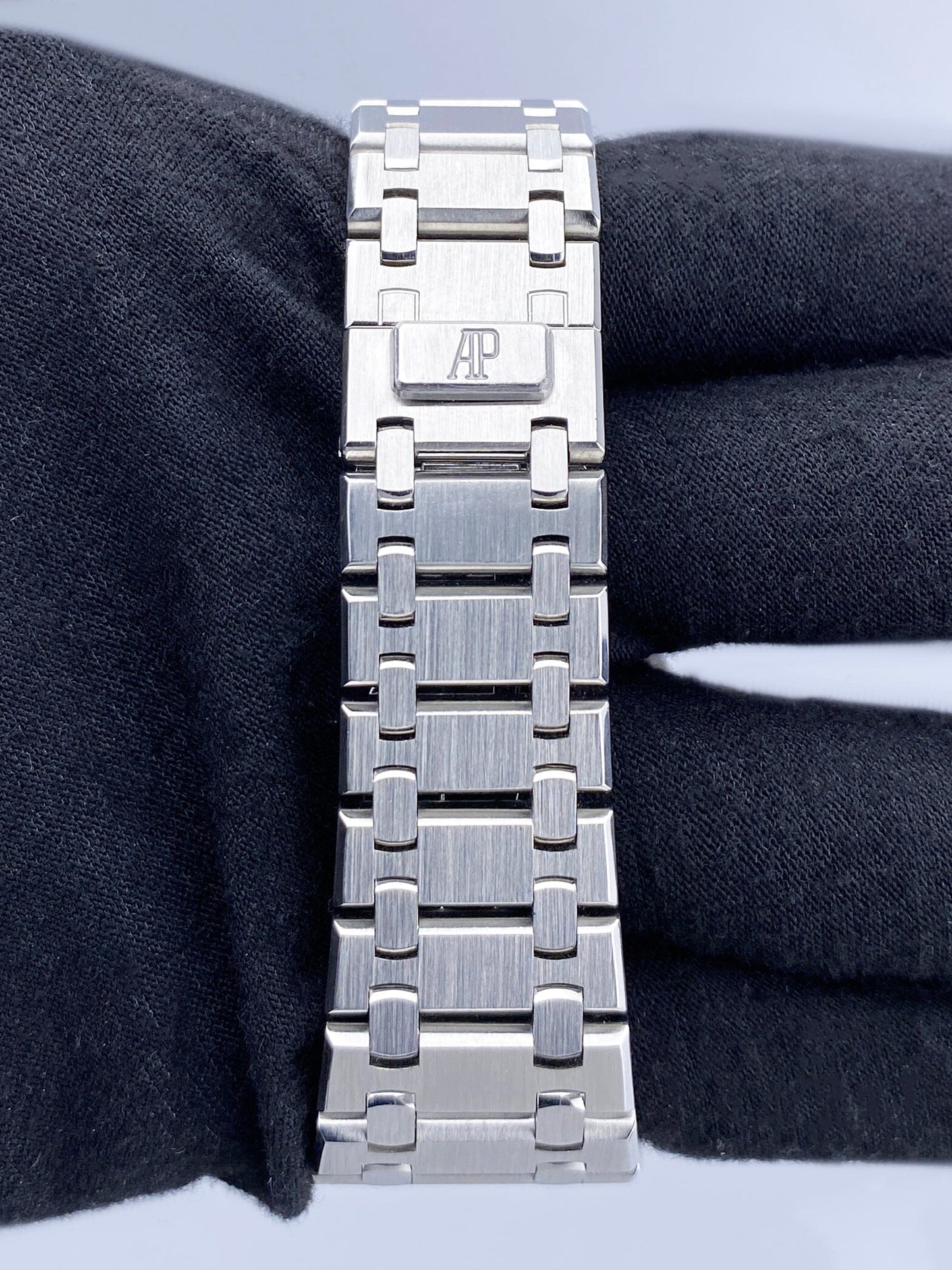AP25860STBLIB-2_7.jpg
