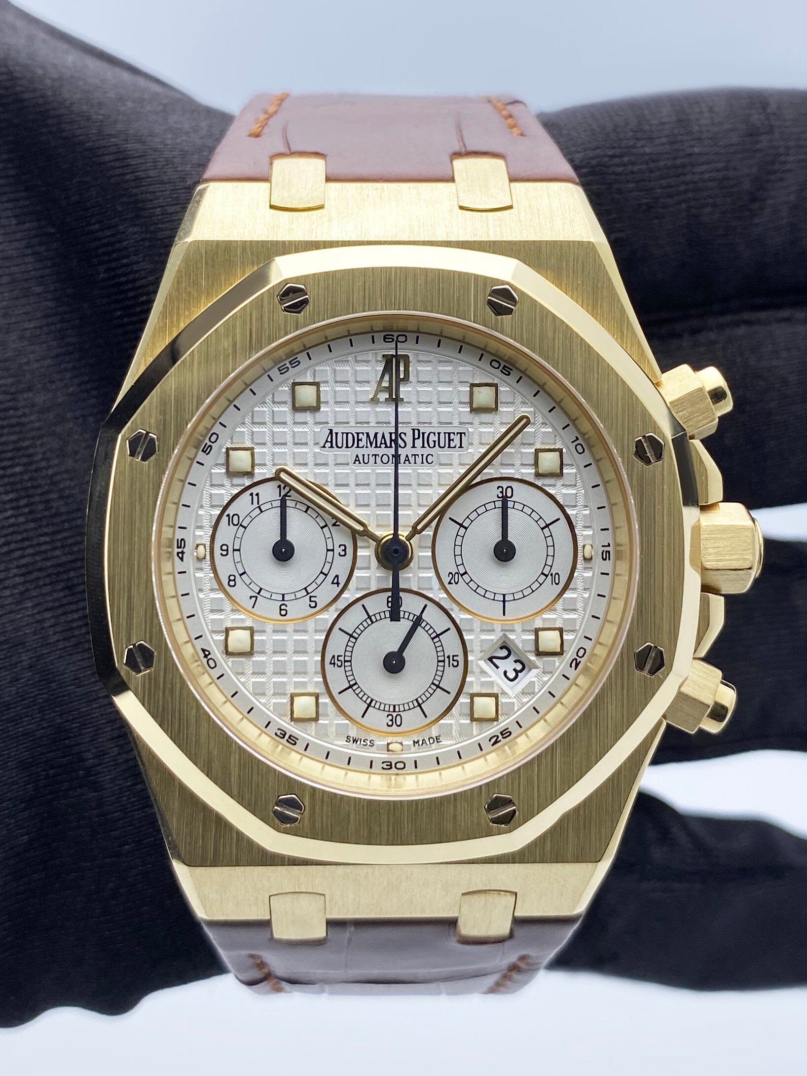 Audemars Piguet Royal Oak 26022BA Chronograph Mens Watch