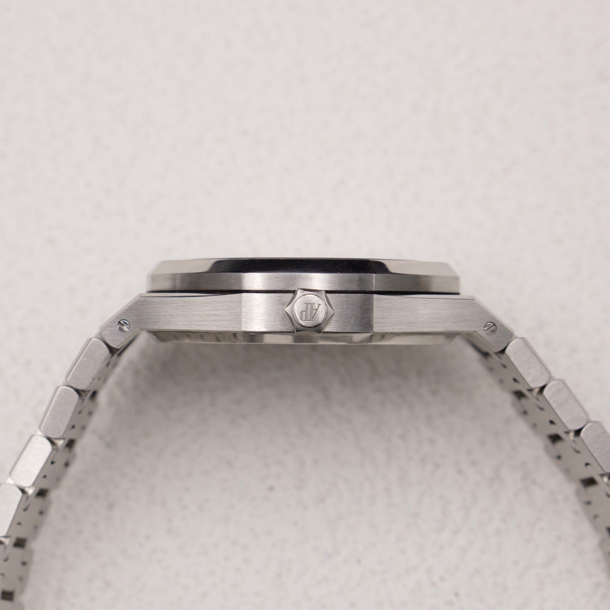 AP25730STBKIB-1_4.jpg