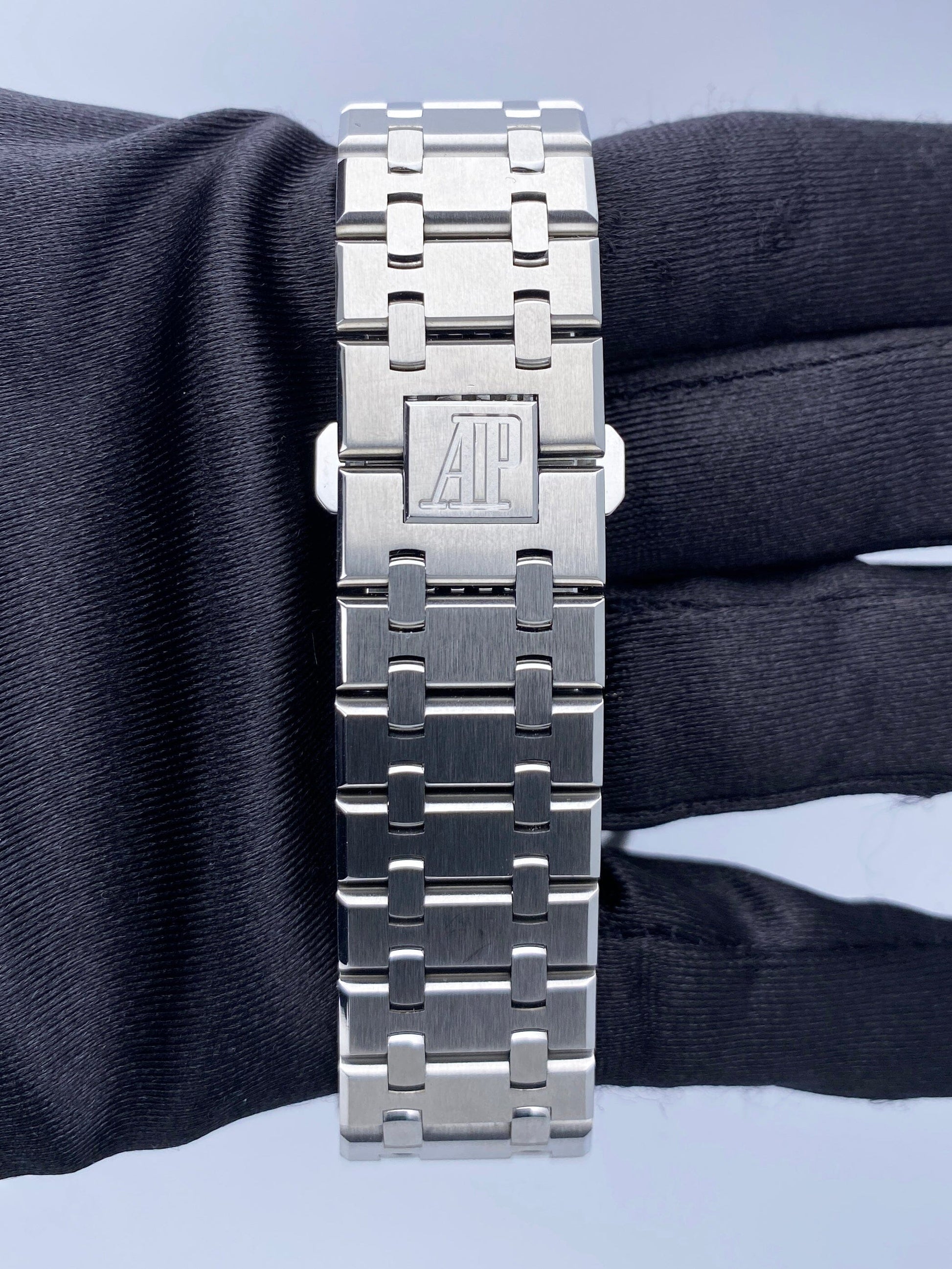 Audemars Piguet Royal Oak 26120ST Dual Time Men’s Watch - Virtual