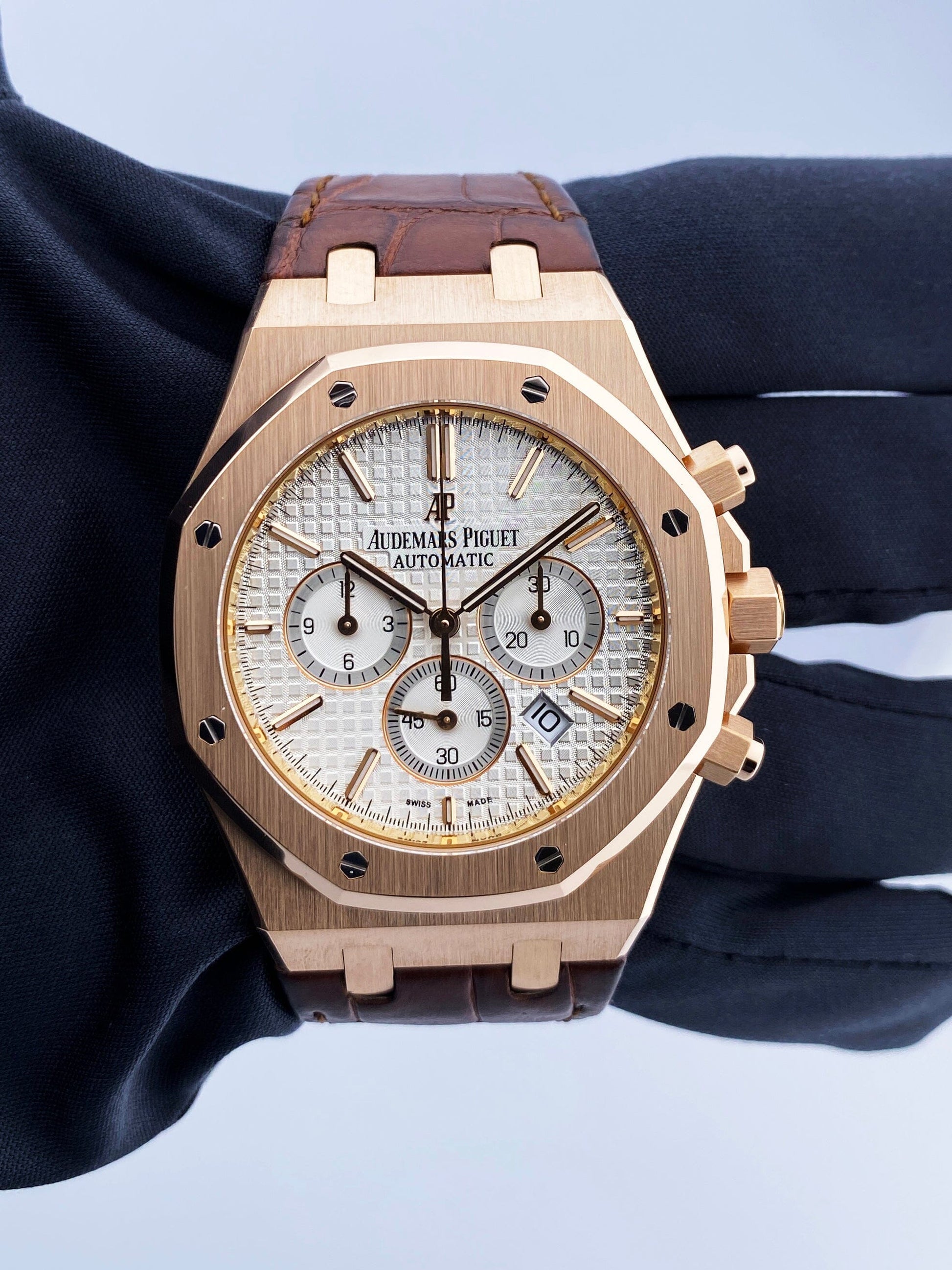 Audemars Piguet Royal Oak 26320OR 18K Rose Gold Chronograph Mens Watch - Virtual