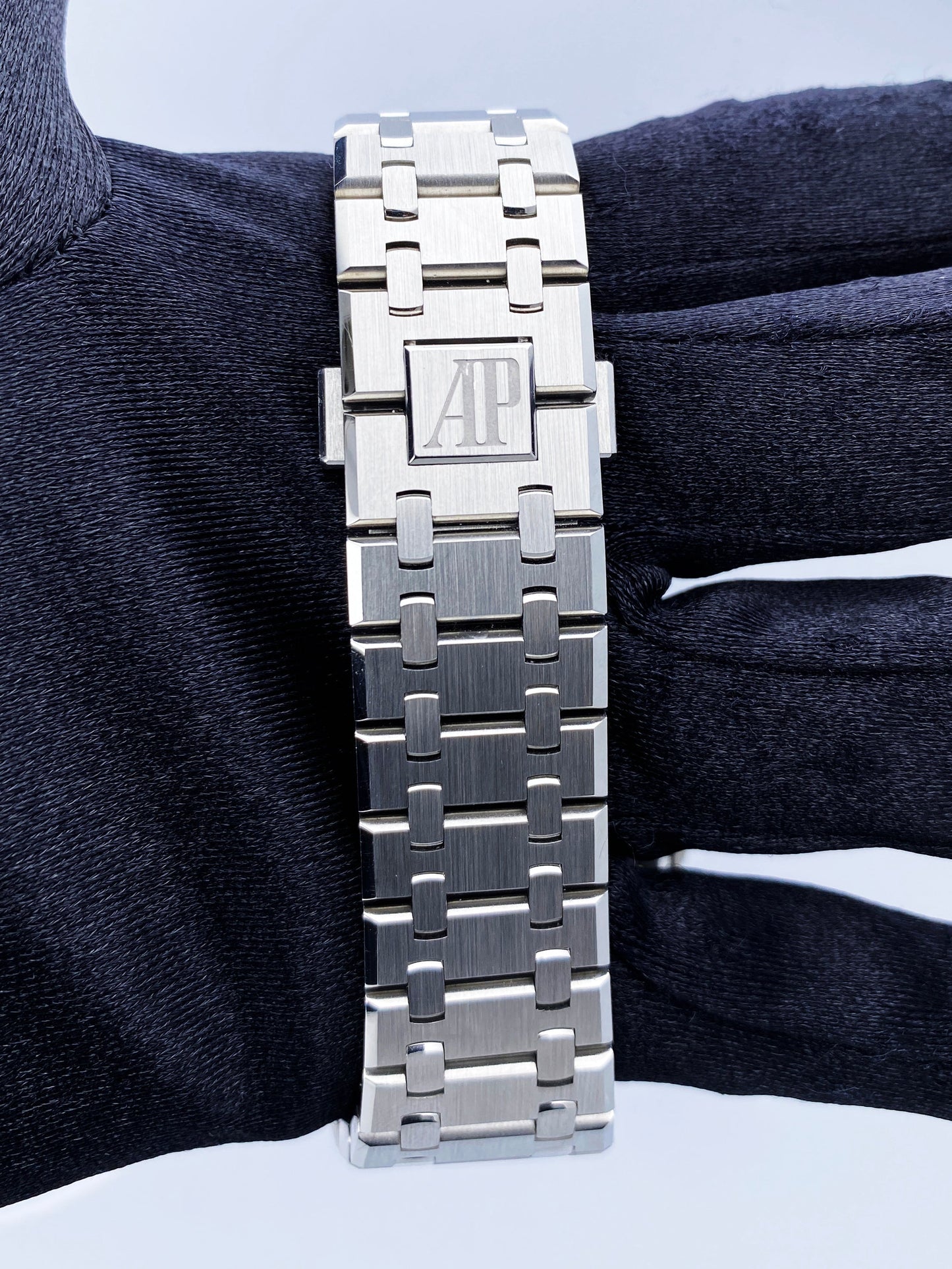 Audemars Piguet Royal Oak 26320ST Black Dial Mens Watch - Virtual