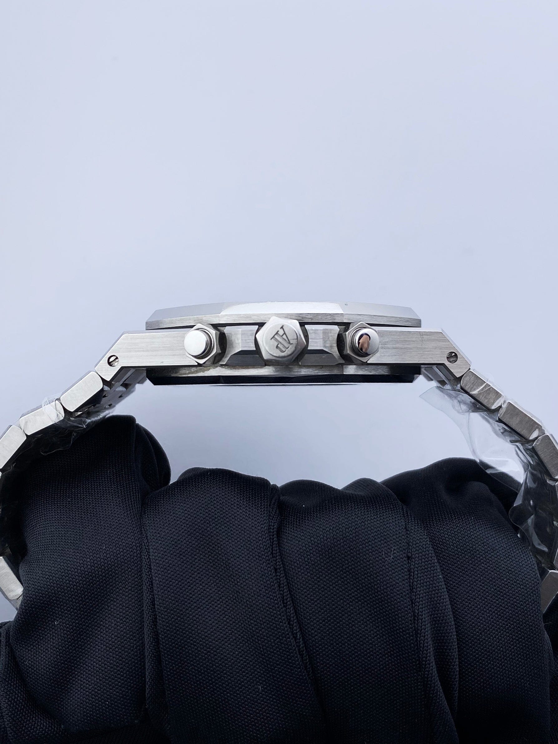 AP02242201X_5 copy.jpg