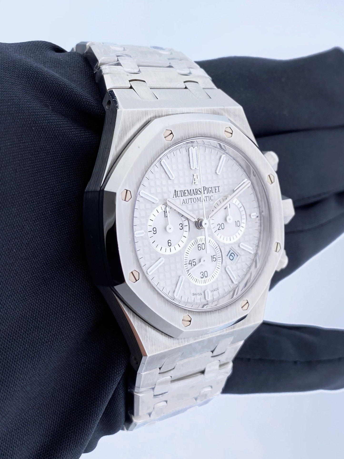 Audemars Piguet Royal Oak 26320ST White Dial Mens Watch Box Papers - Virtual