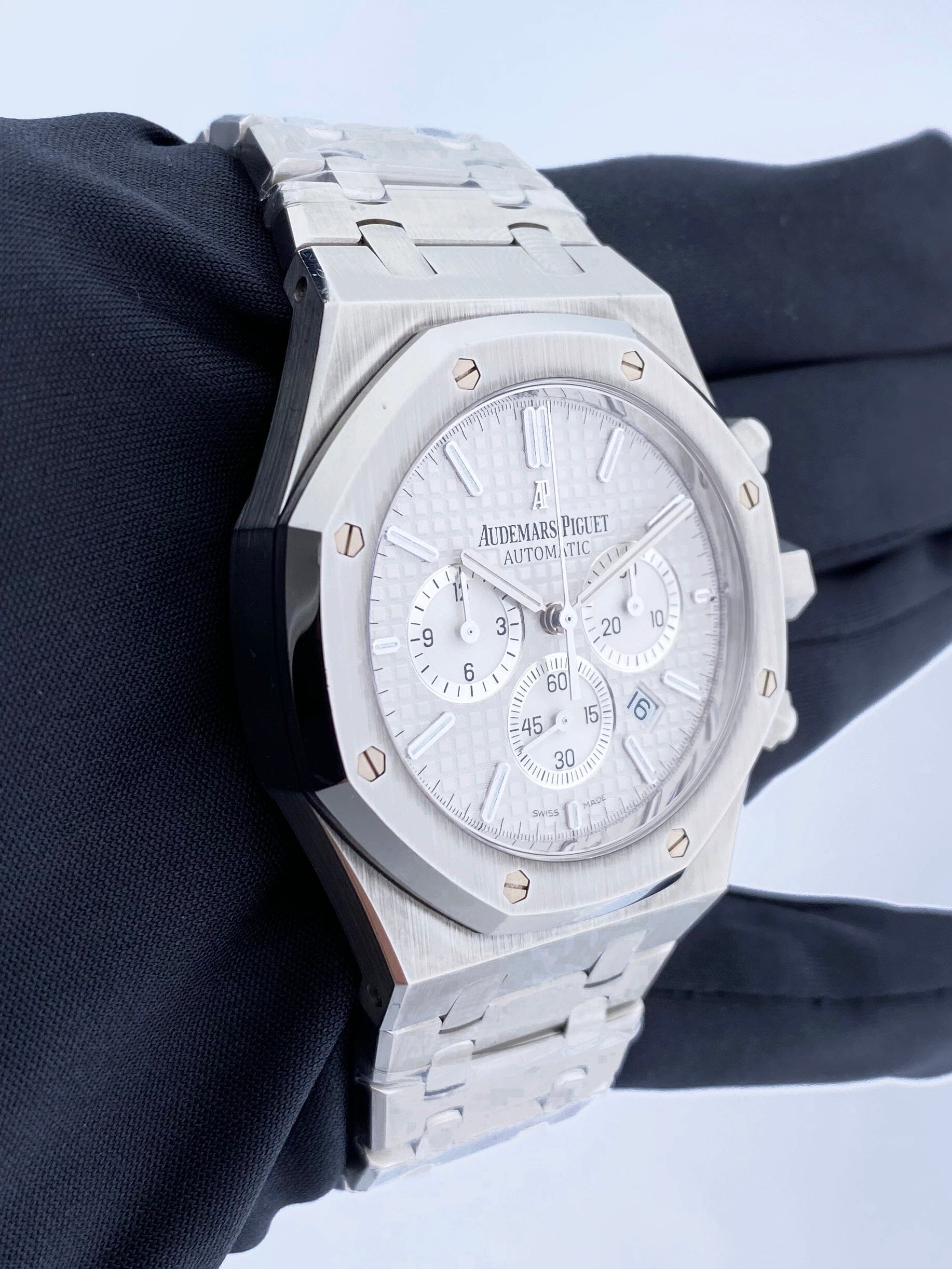 Audemars Piguet Royal Oak 26320ST White Dial Mens Watch Box Papers - Virtual