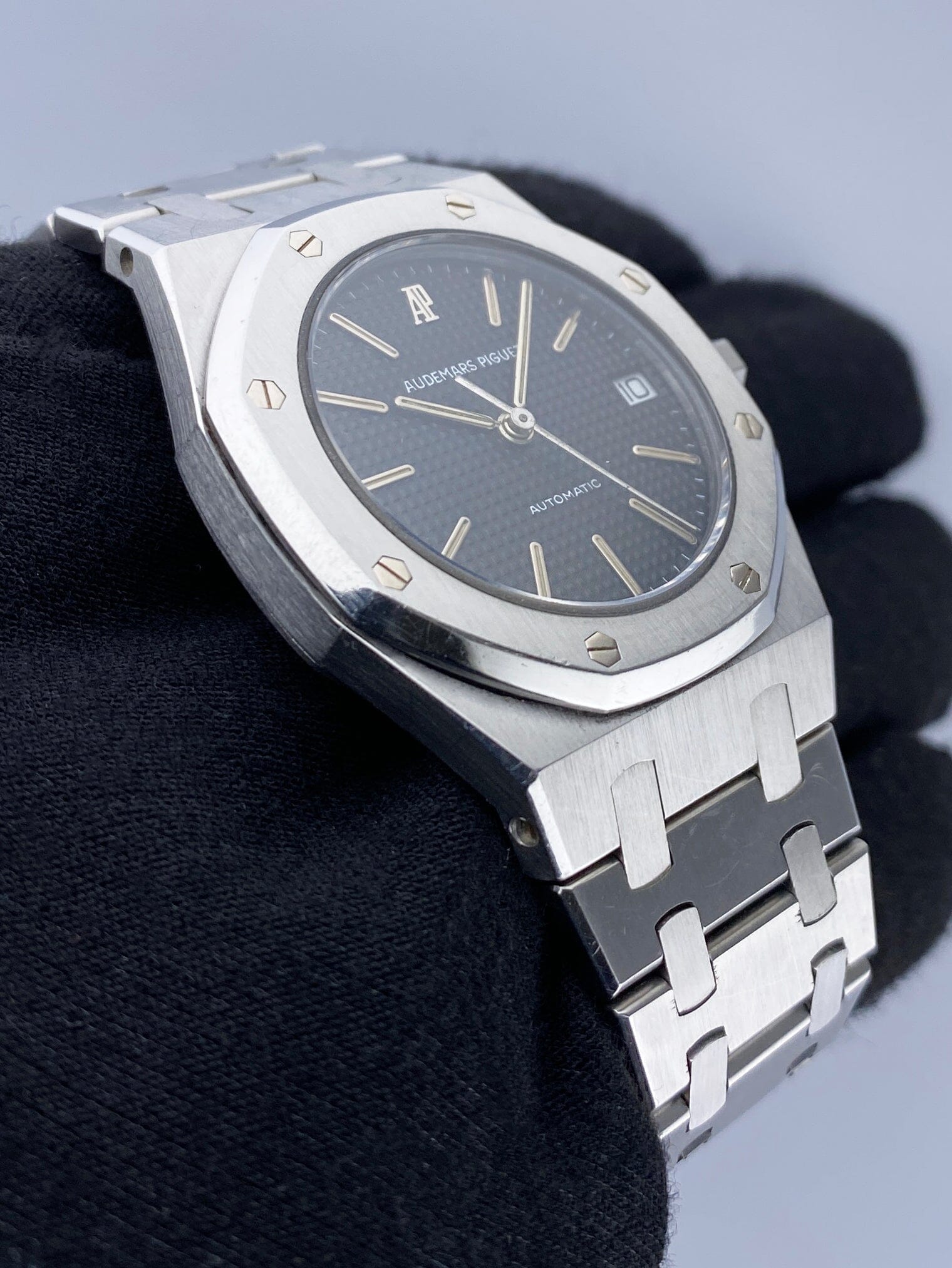 Audemars Piguet Royal Oak 4100ST Black Dial Vintage Mens Watch - Watches