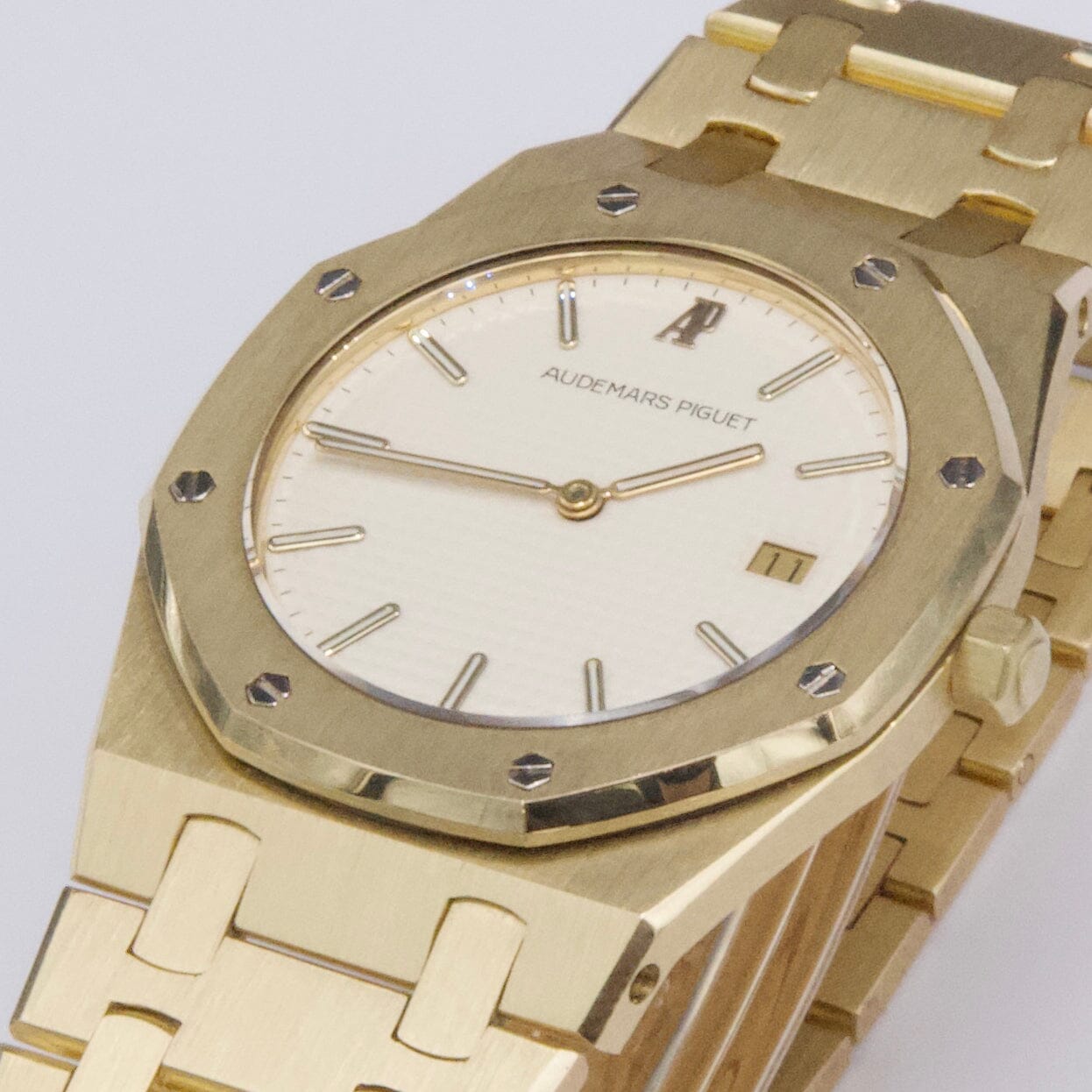 Audemars Piguet Royal Oak 56175BA Cream Dial 18K Yellow Gold Watch - Watches