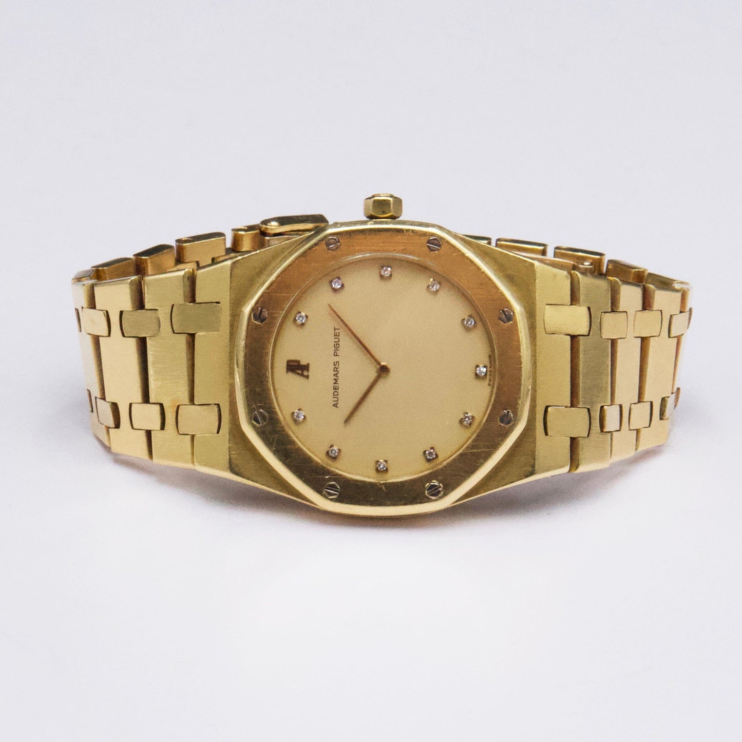Audemars Piguet Royal Oak 56303BA Diamond Champagne Dial 18K Yellow Gold Watch - Watches