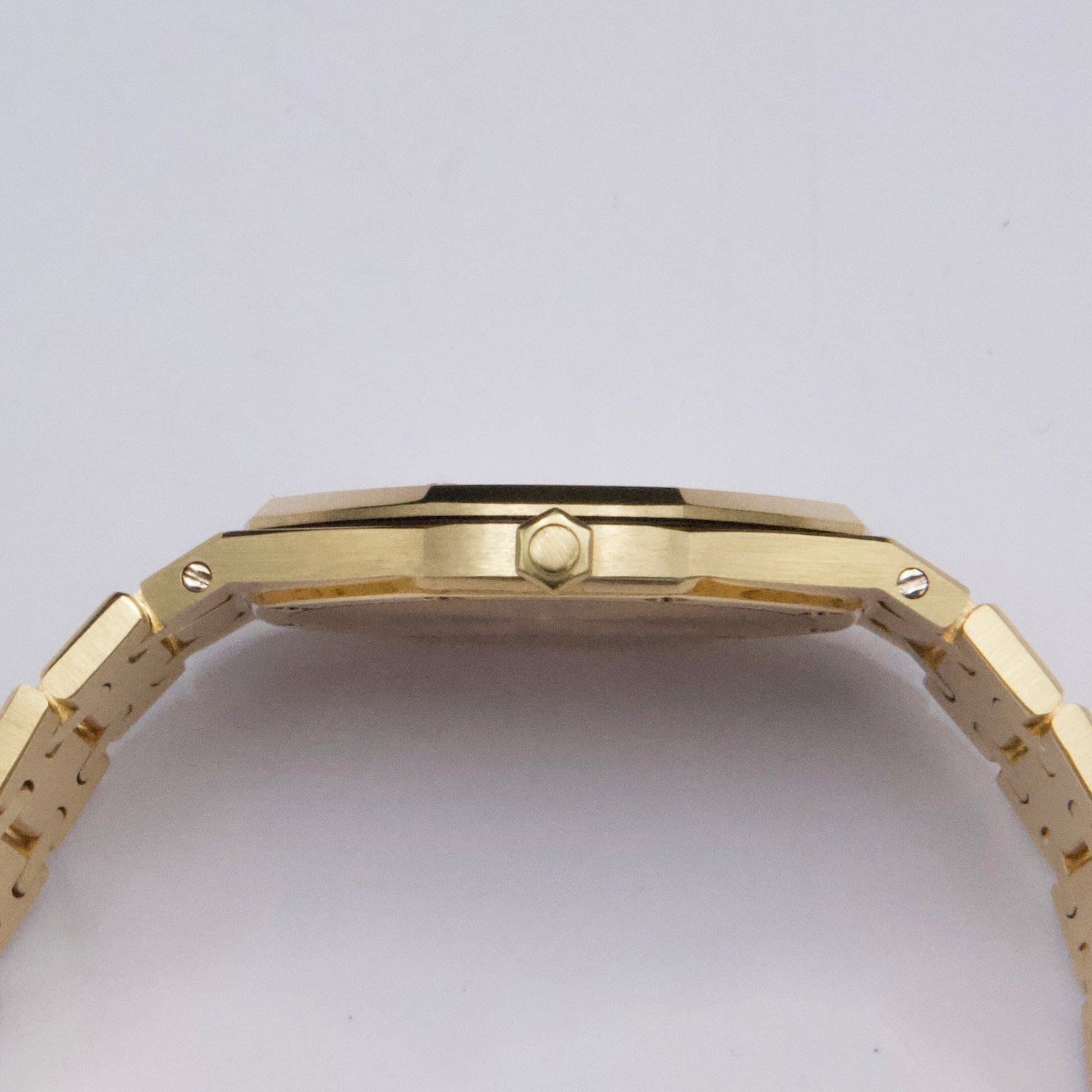 Audemars Piguet Royal Oak 56303BA White Dial 18K Yellow Gold Watch - Watches