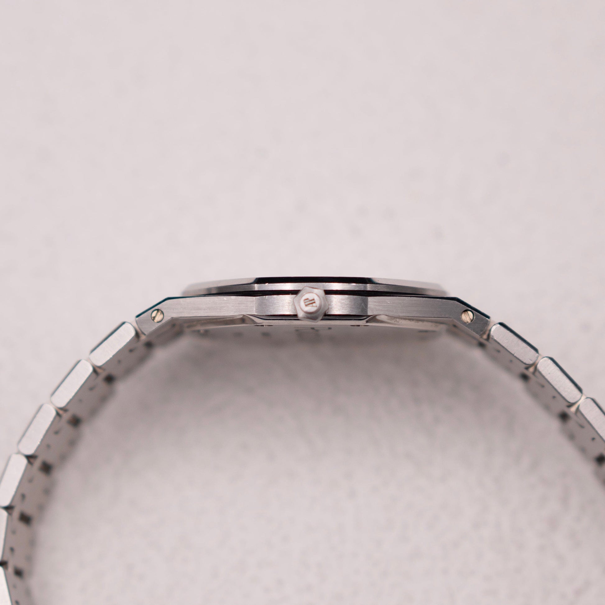 AP56303STBLIB-1_4.jpg