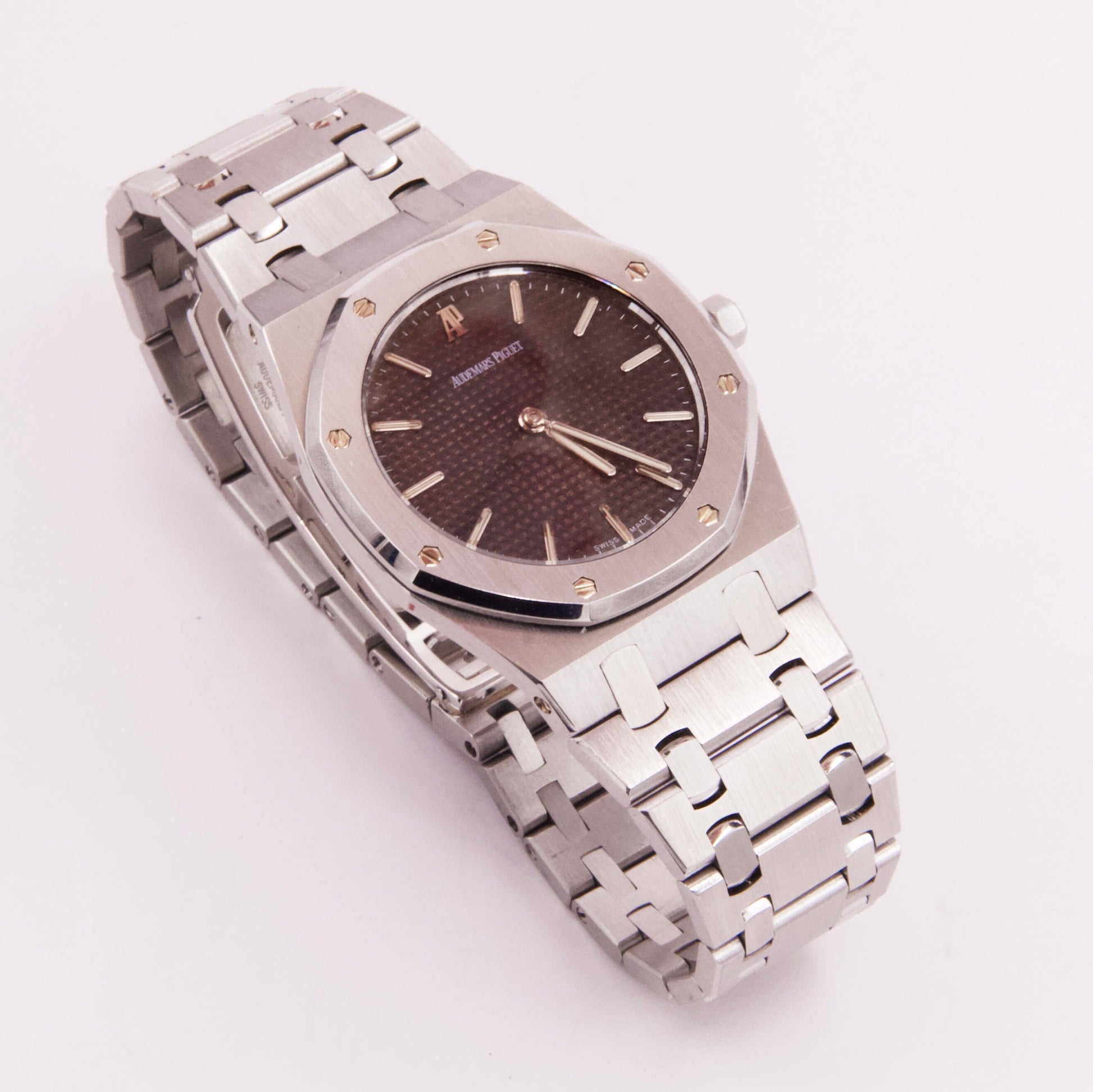 AP56303STBLIB-2_3.jpg