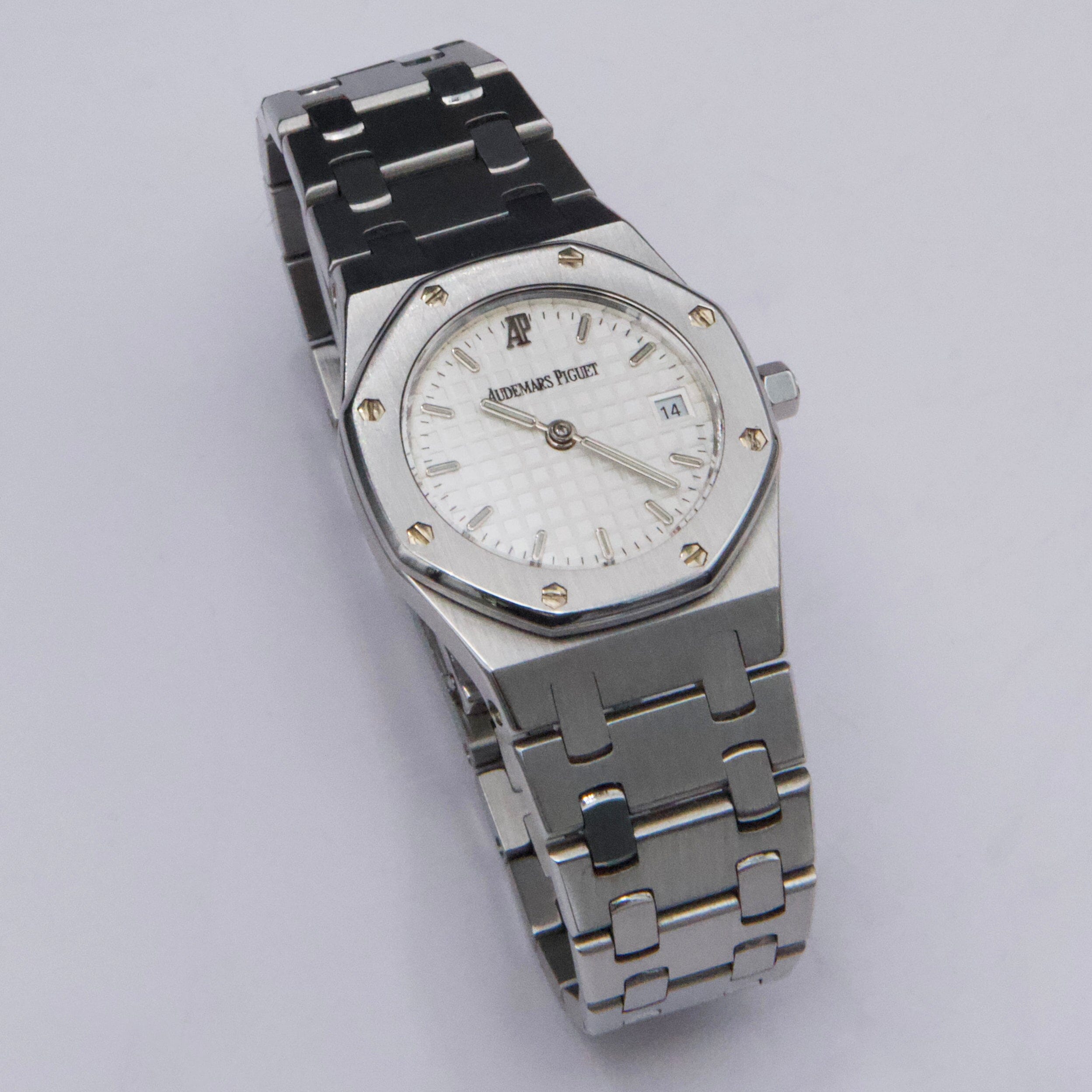 Audemars Piguet Royal Oak 66270ST White Dial Ladies Watch | – Phigora