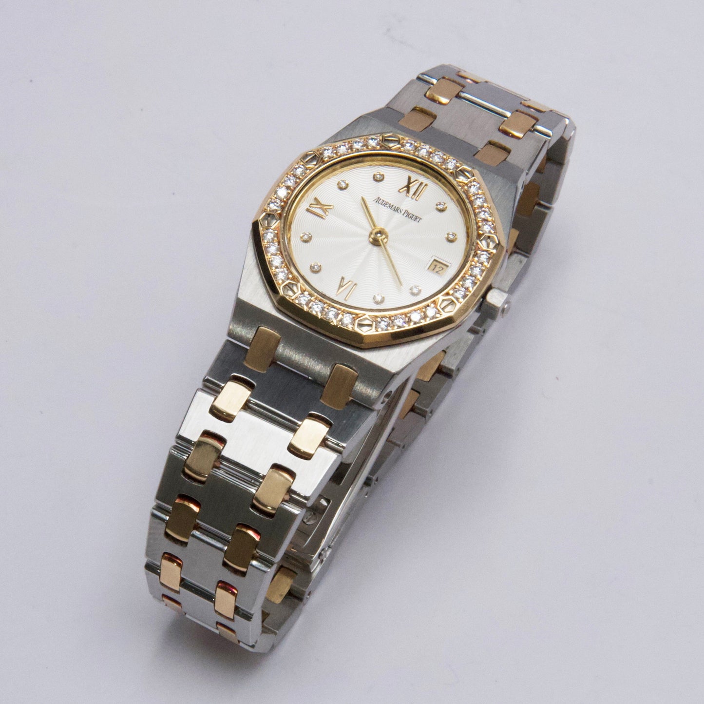 Audemars Piguet Royal Oak 67372SA White Dial Ladies Watch - Watches