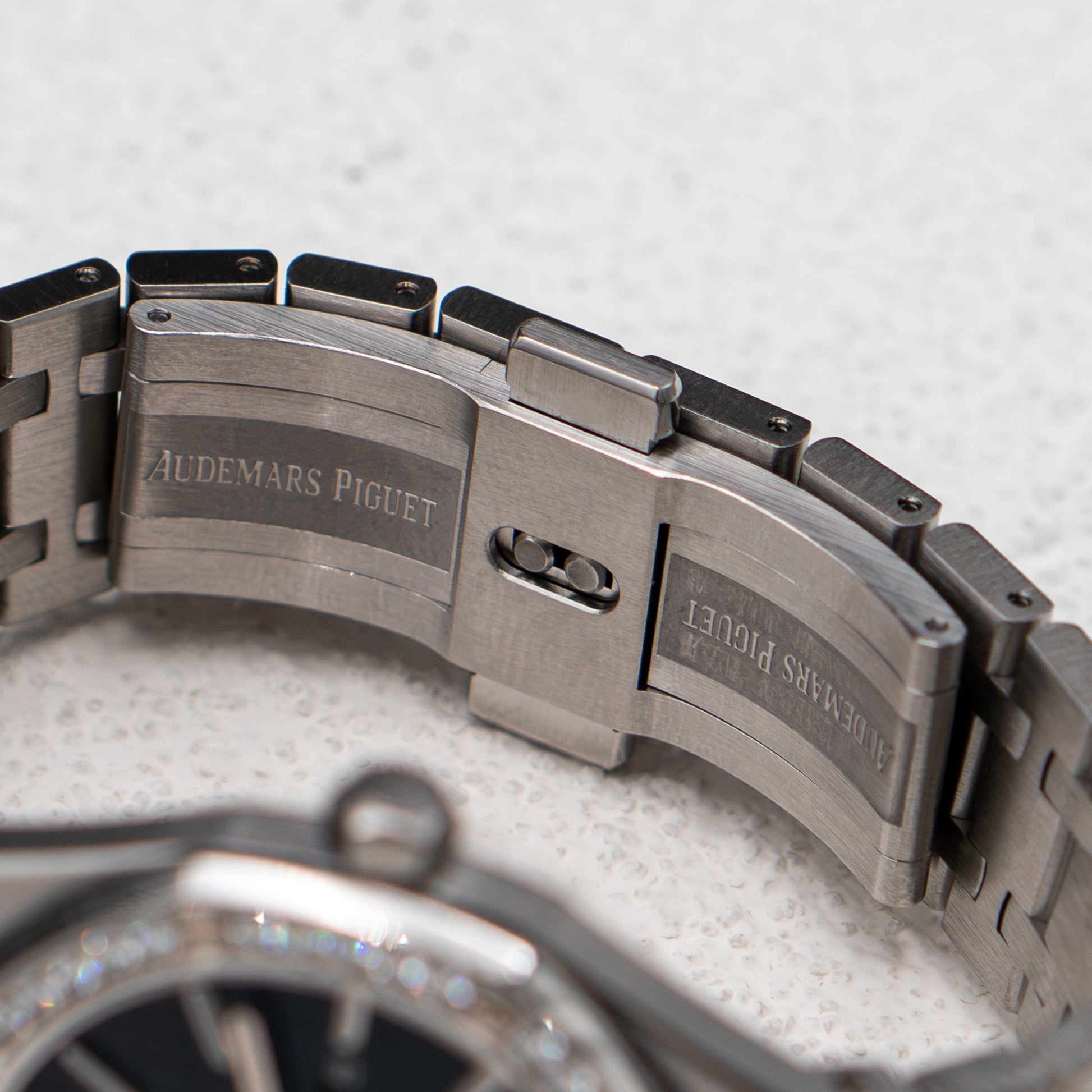 Audemars Piguet Royal Oak 67651ST Diamond Black Dial Ladies Watch - Watches