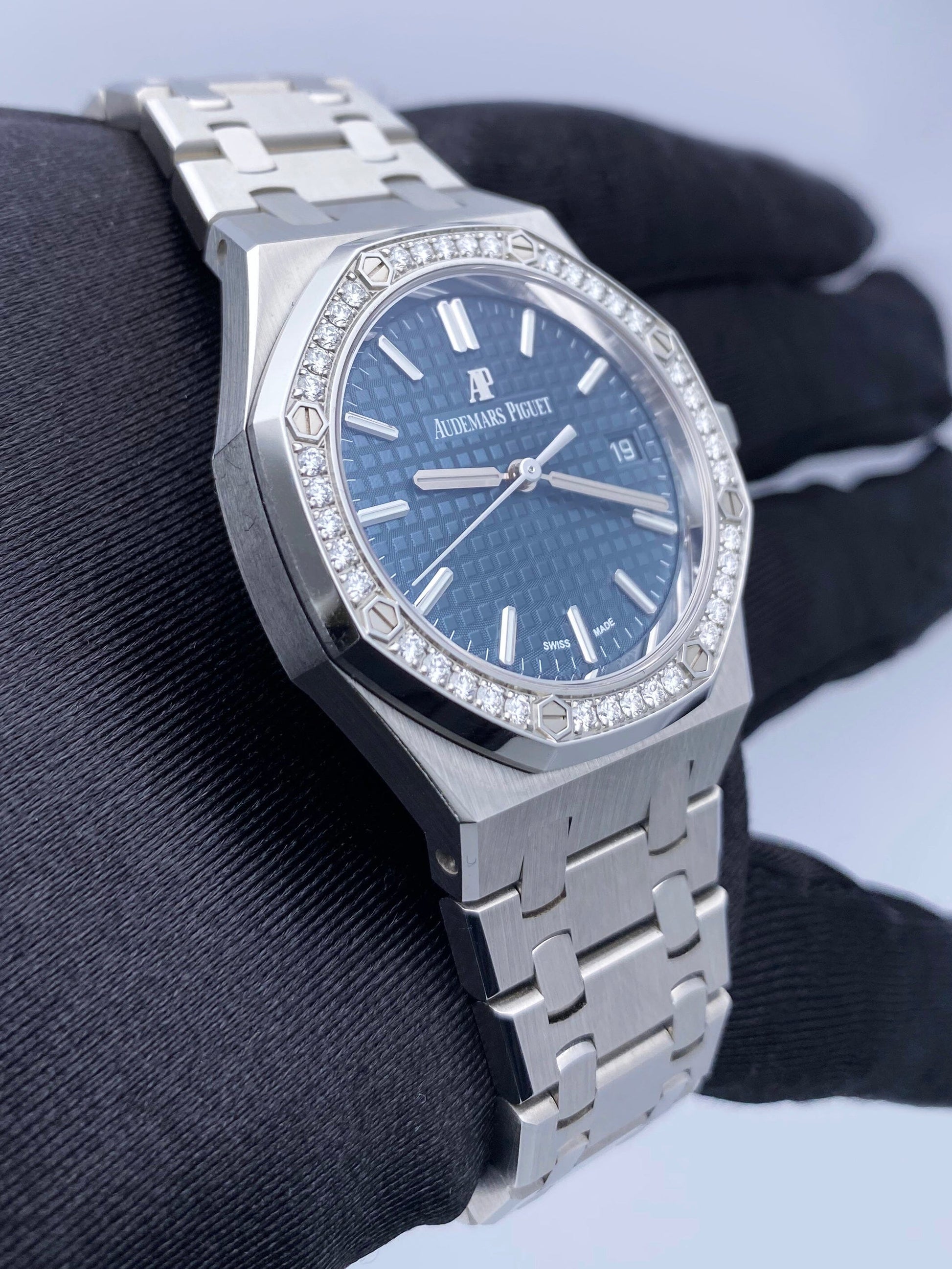 Audemars Piguet Royal Oak 77351ST Diamond Blue Dial Ladies Watch Box Papers - Watches