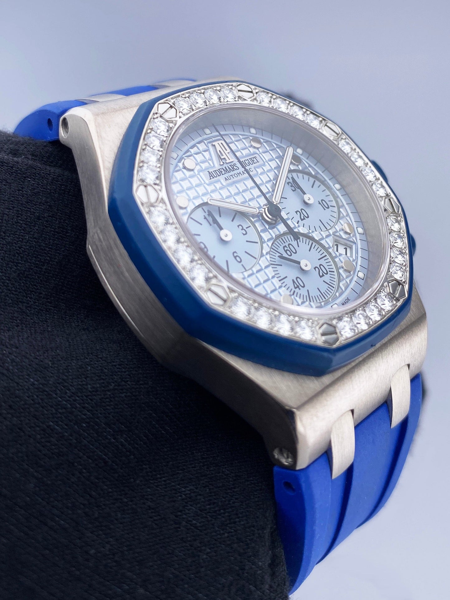 Audemars Piguet Royal Oak Offshore 25986CK Diamond Black Dial Ladies Watch With Archives - Watches
