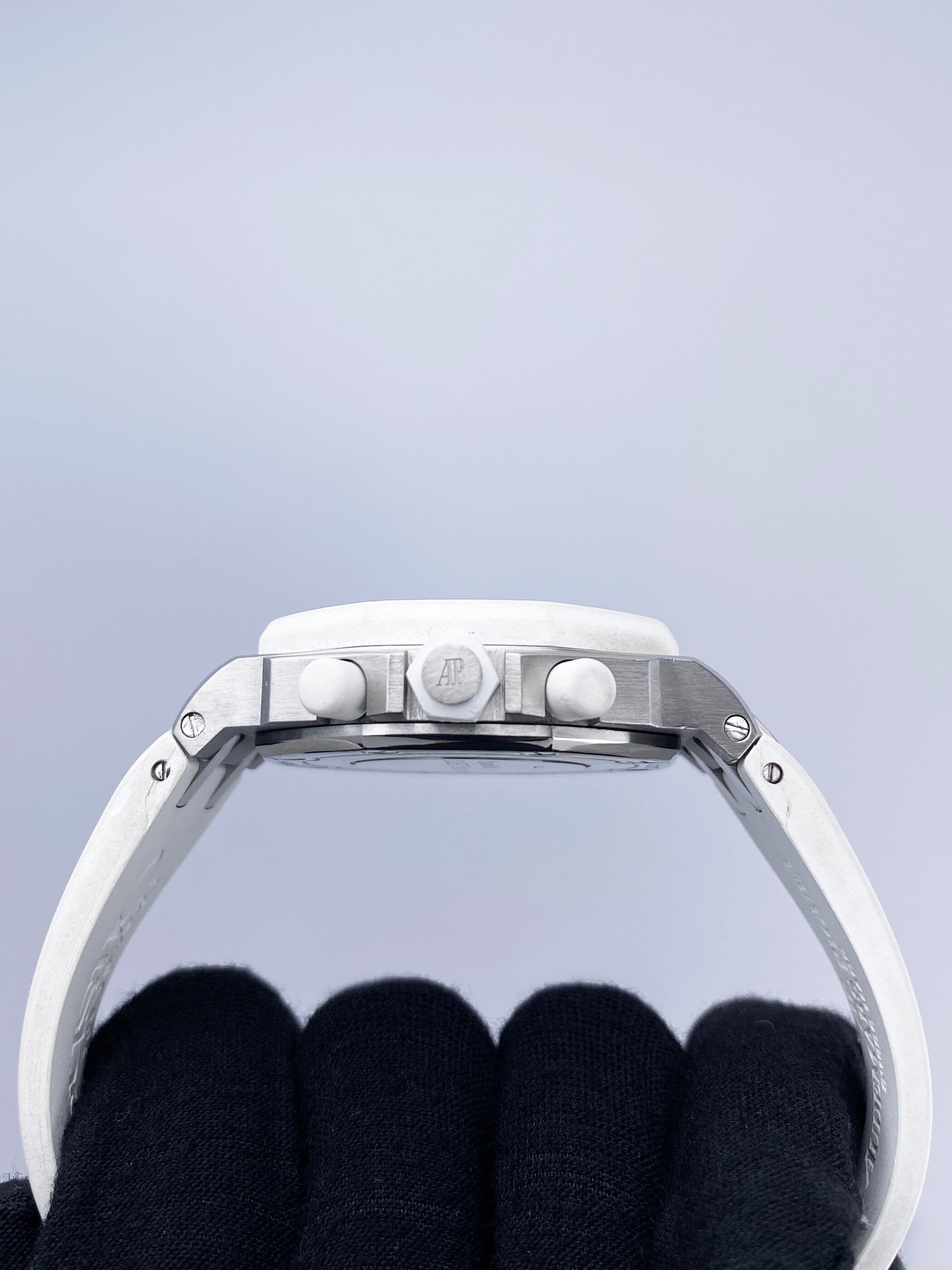 Audemars Piguet Royal Oak Offshore 26048SK Diamond White Dial