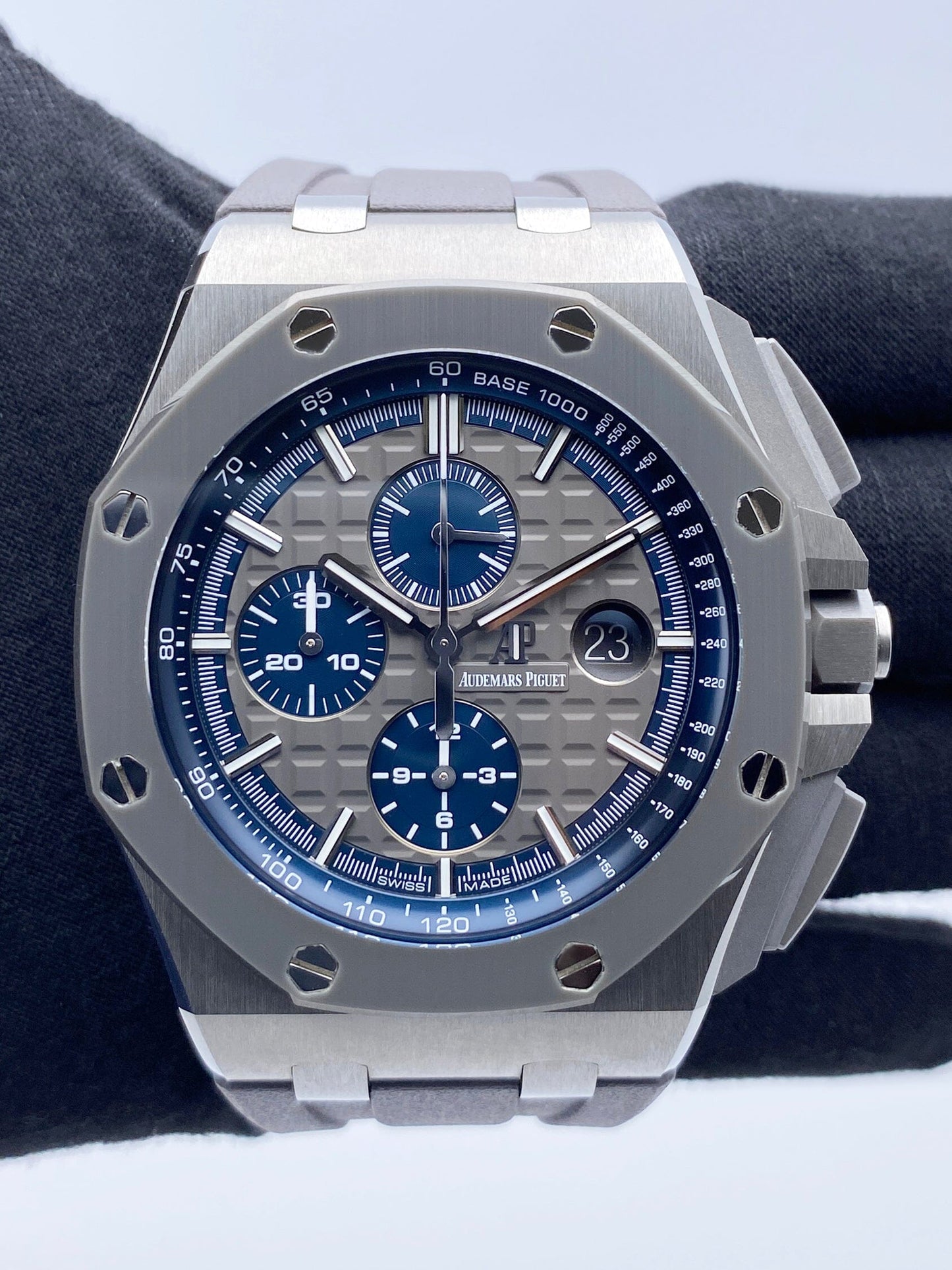 Audemars Piguet Royal Oak Offshore 26400IO Mens Watch - Watches
