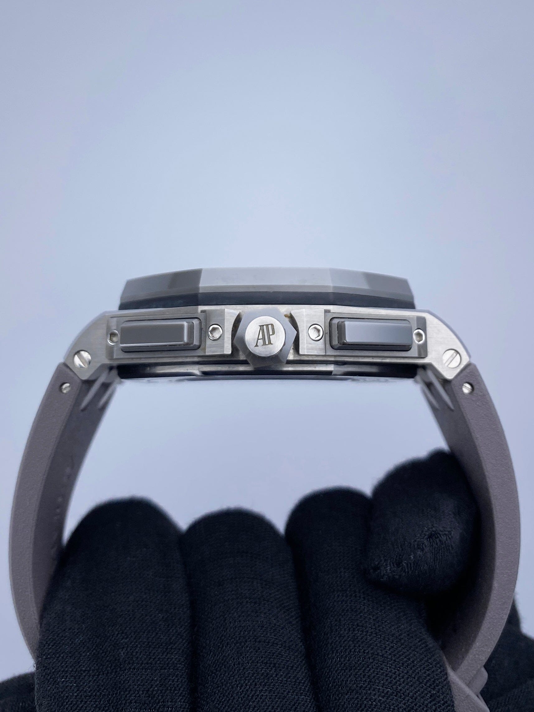 Audemars Piguet Royal Oak Offshore 26400IO Mens Watch - Watches