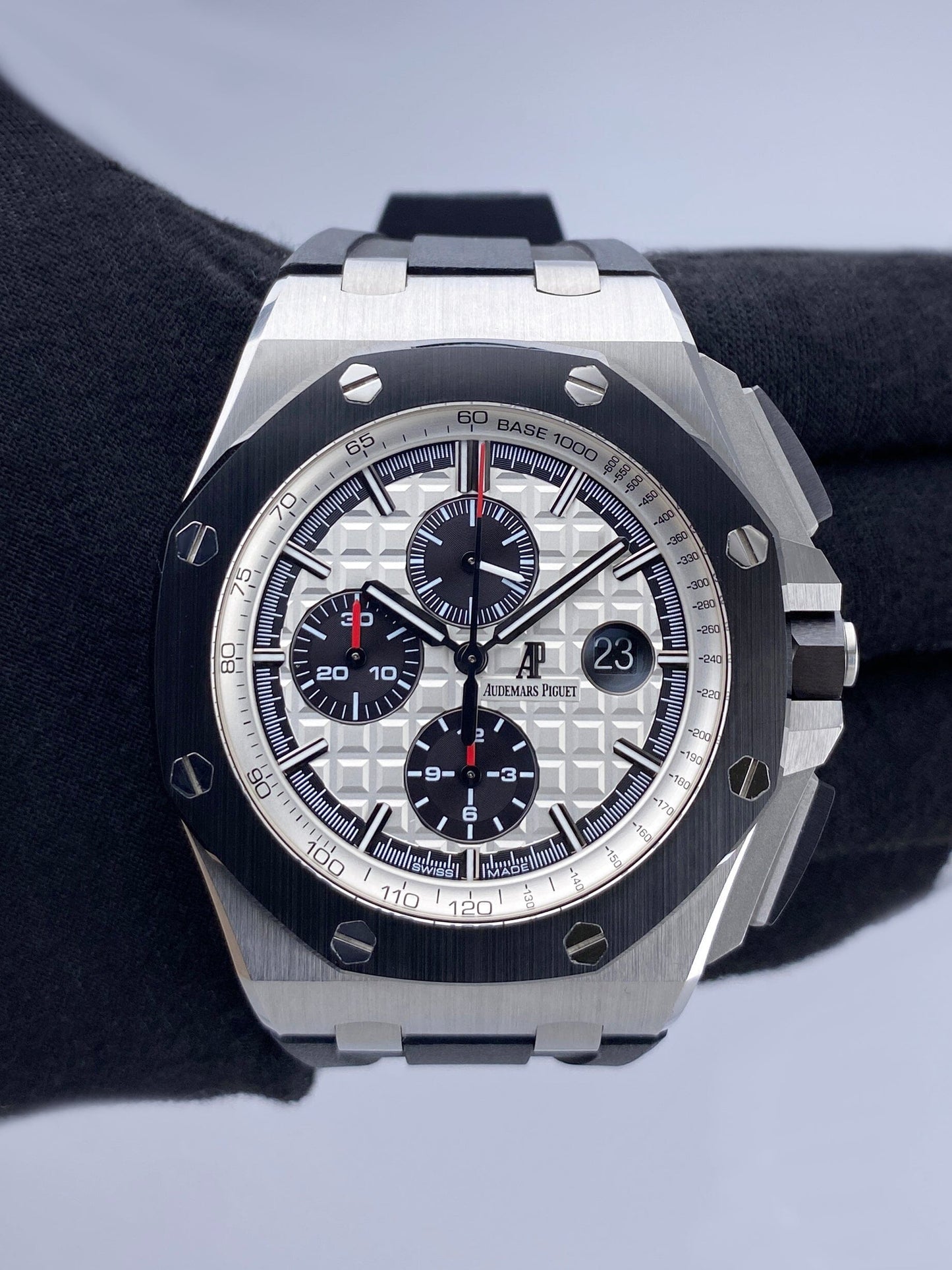 AP26400SOSVIS-1_3.jpg