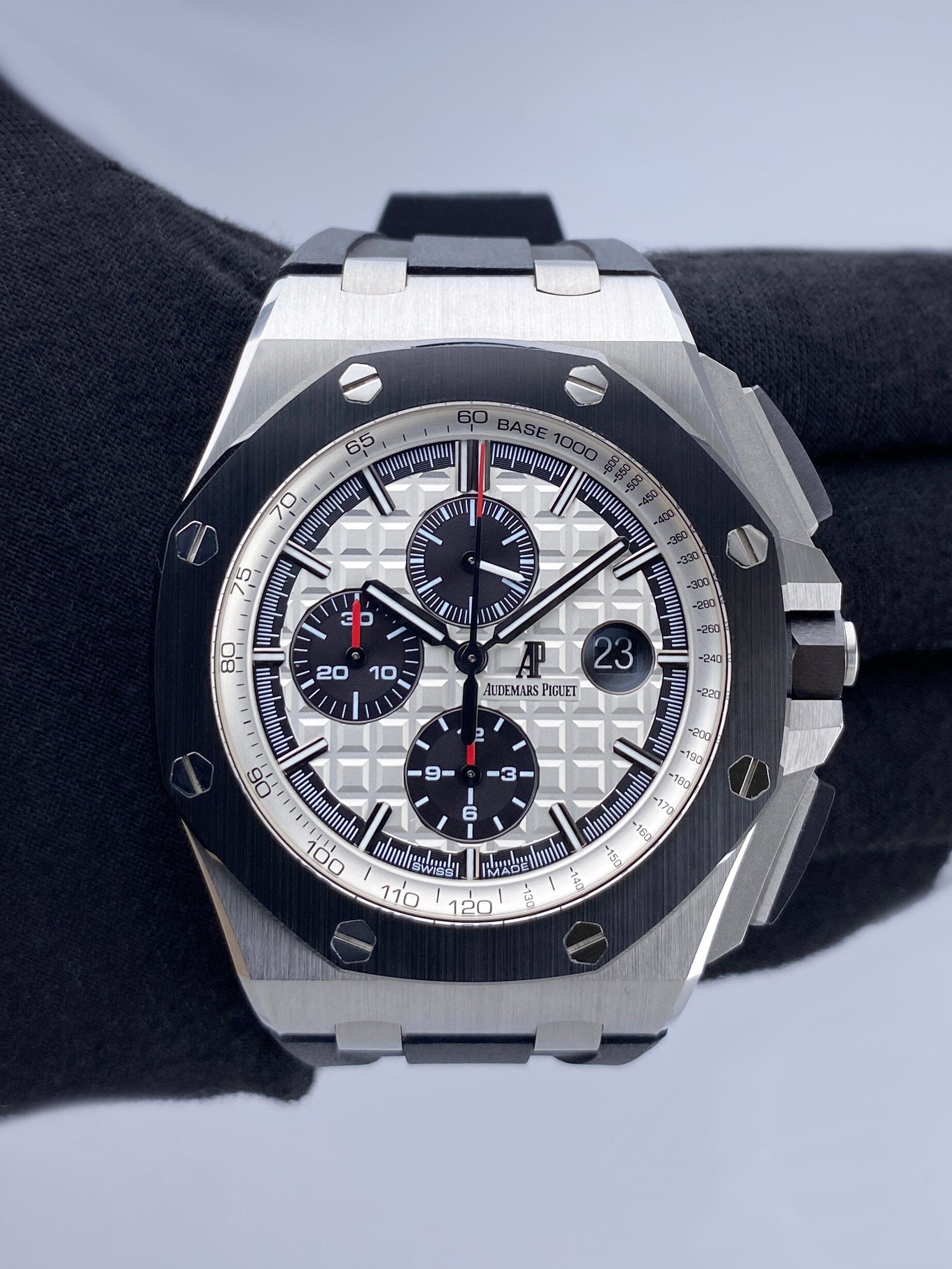 AP26400SOSVIS-1_3.jpg