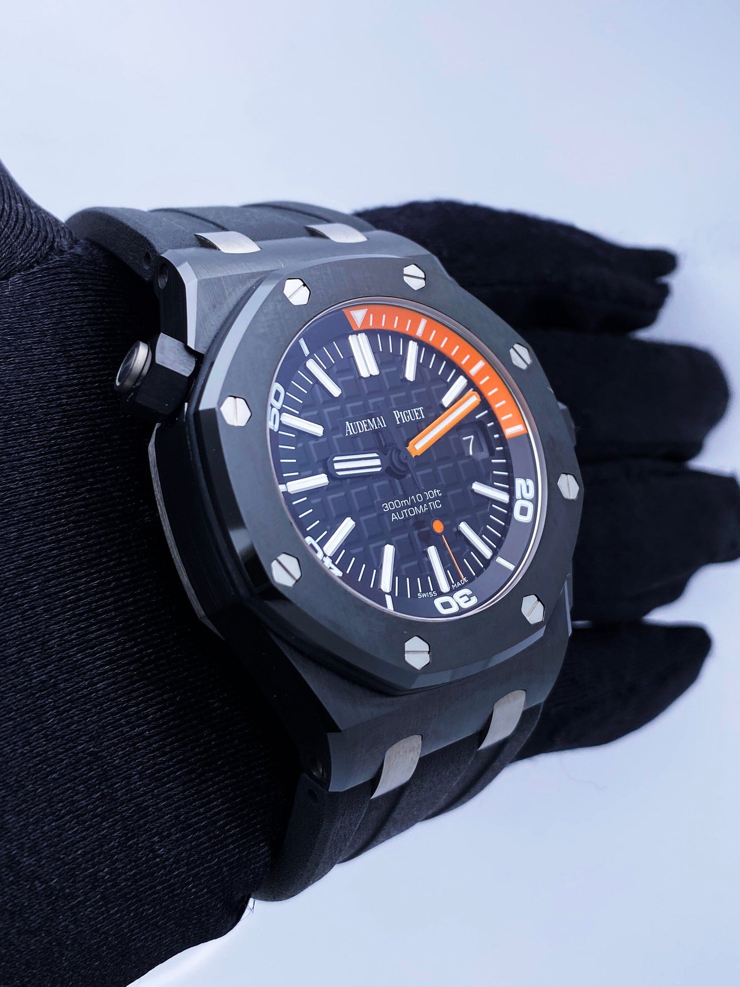 Audemars Piguet Royal Oak Offshore Diver 15707CE Mens Watch - Virtual