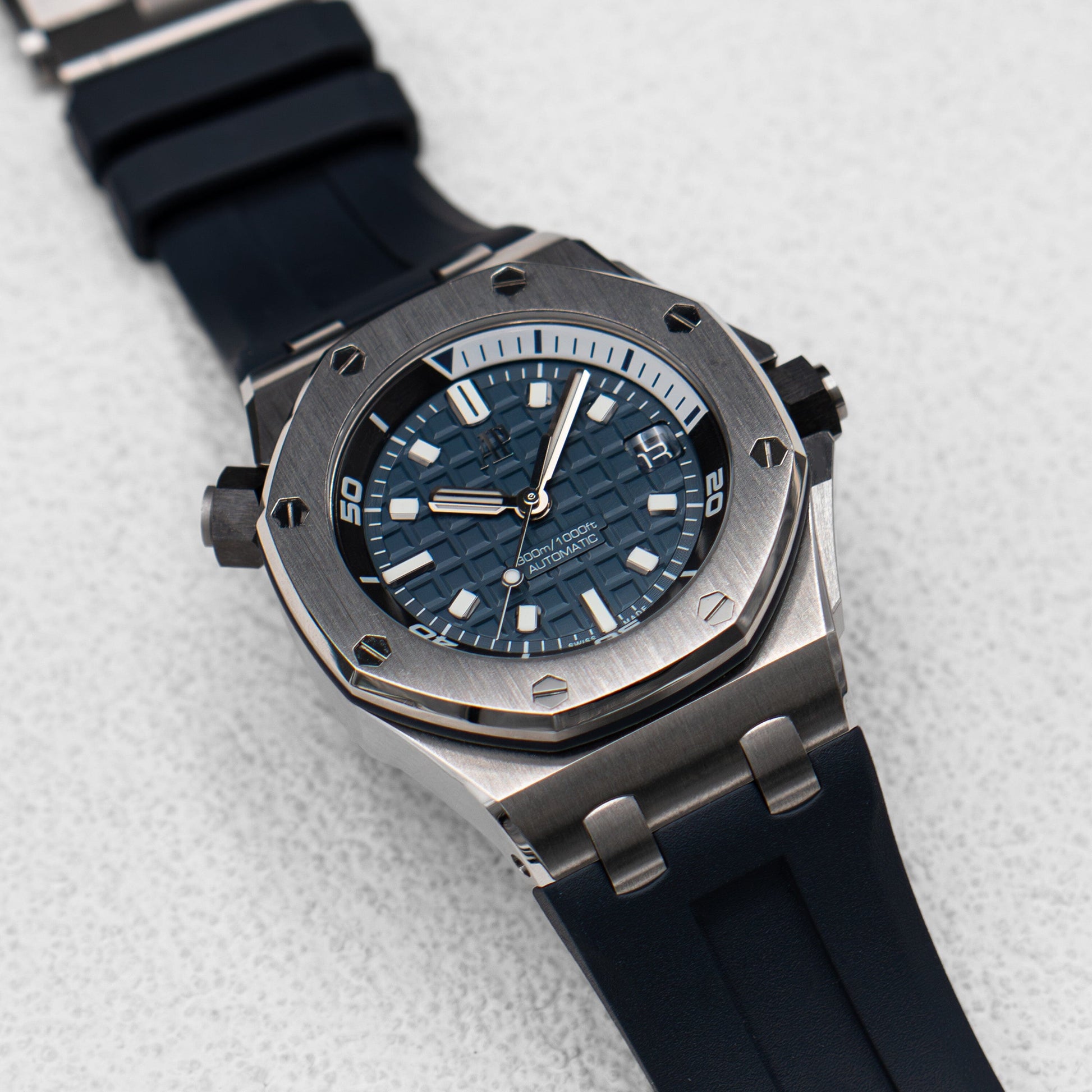 AP15720STBLIS-2_20.jpg