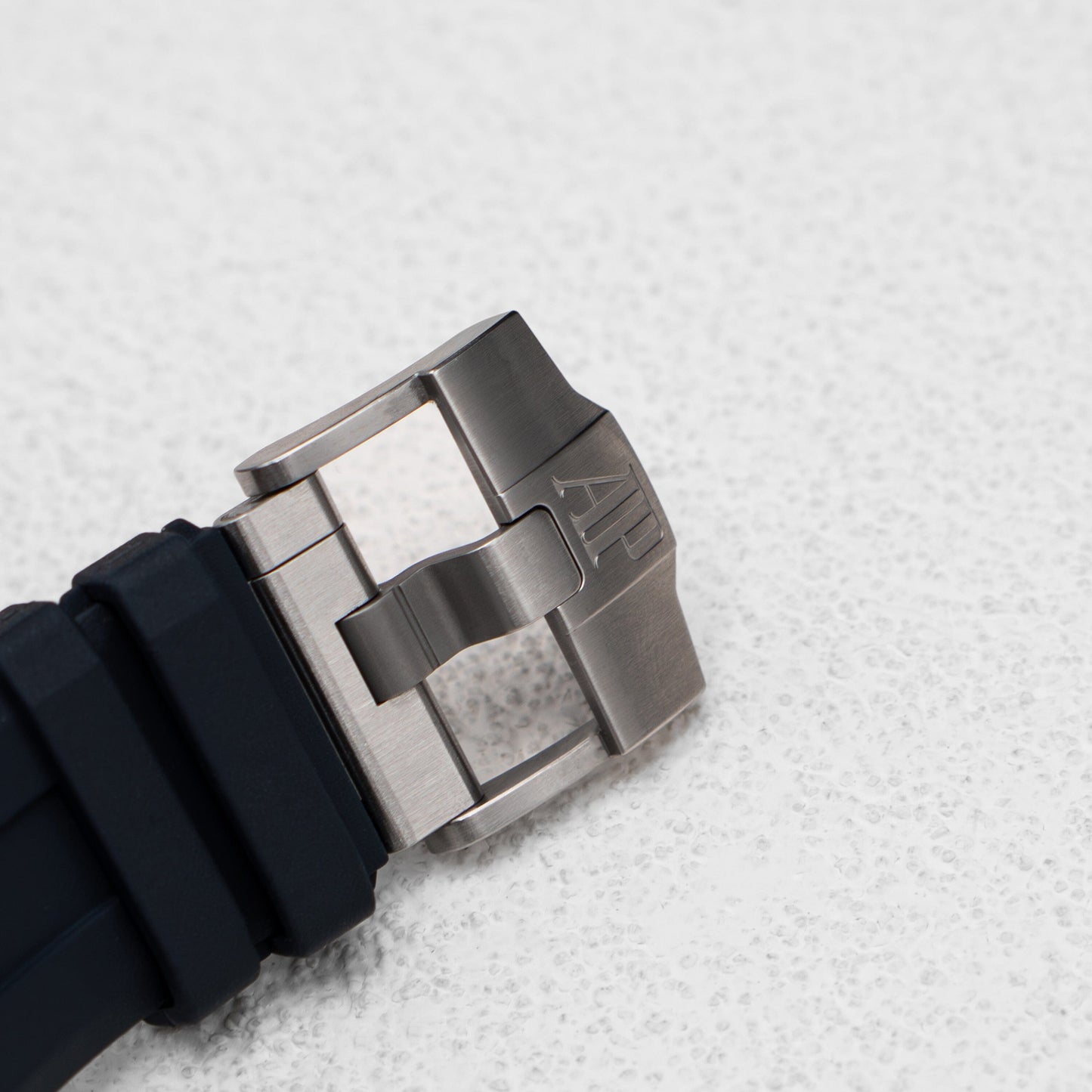 AP15720STBLIS-2_21.jpg