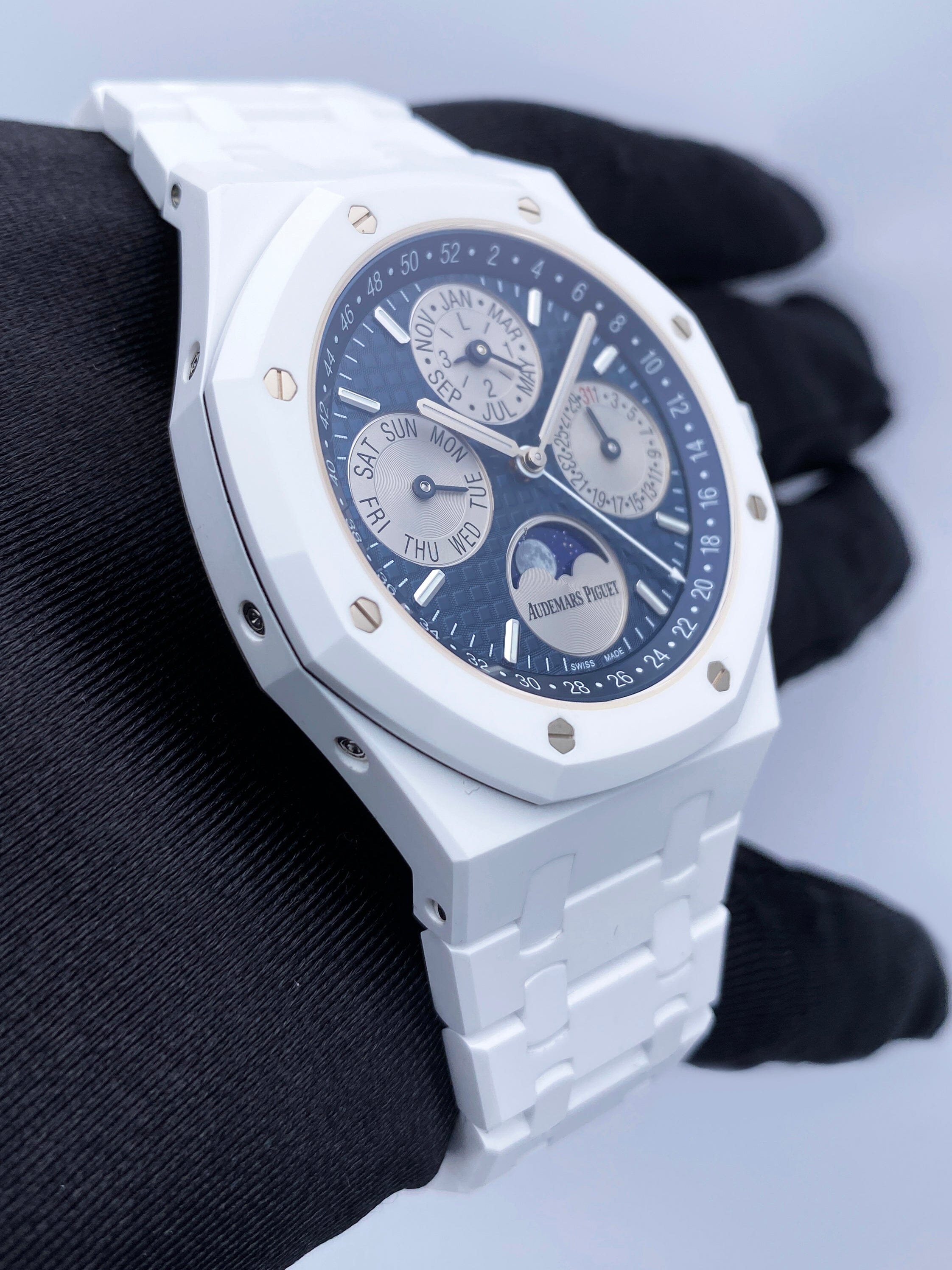 Audemars Piguet Royal Oak Perpetual Calendar 26579CB White – Phigora
