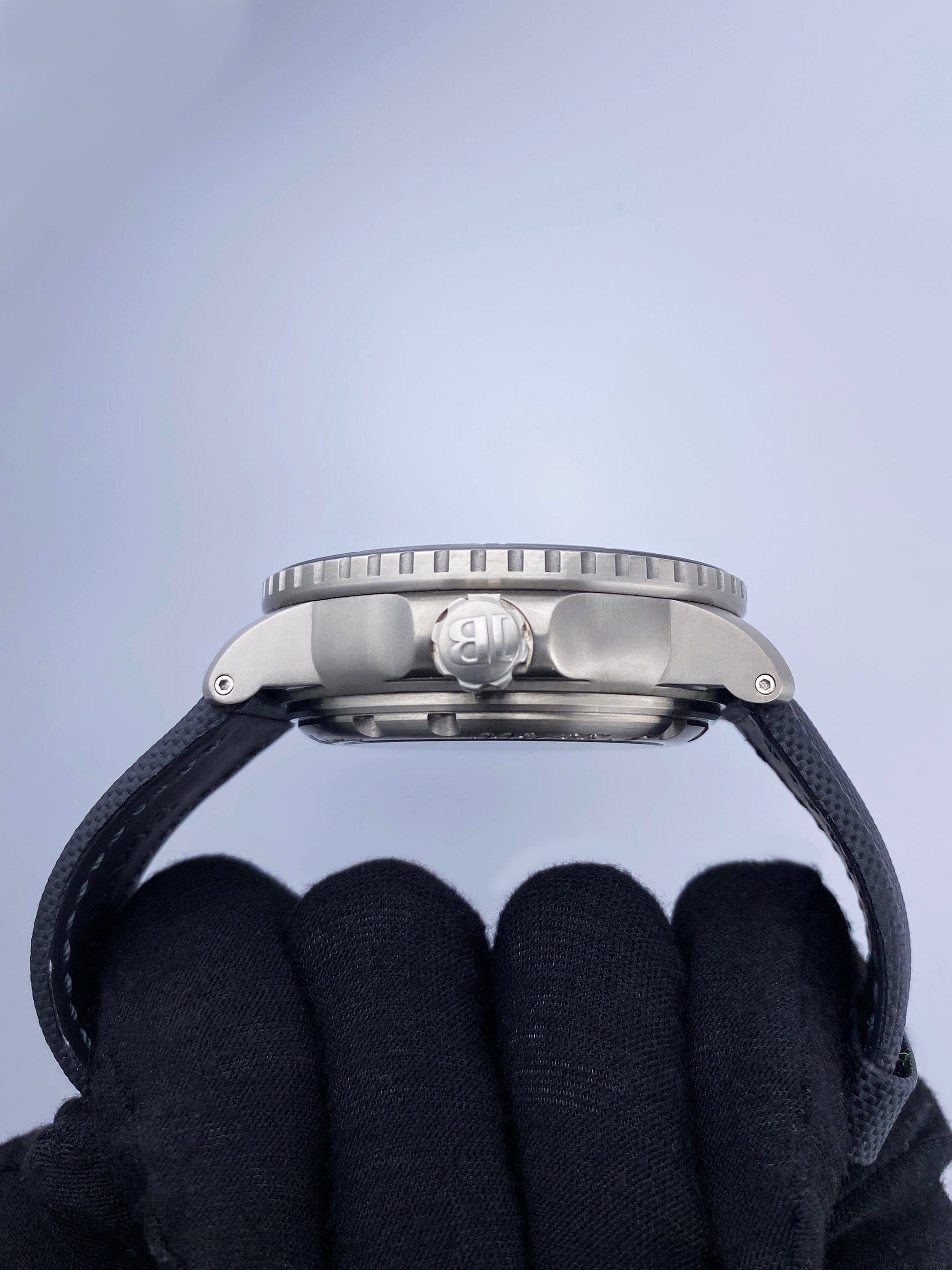 BP50021BKAIS-1_5 copy.jpg