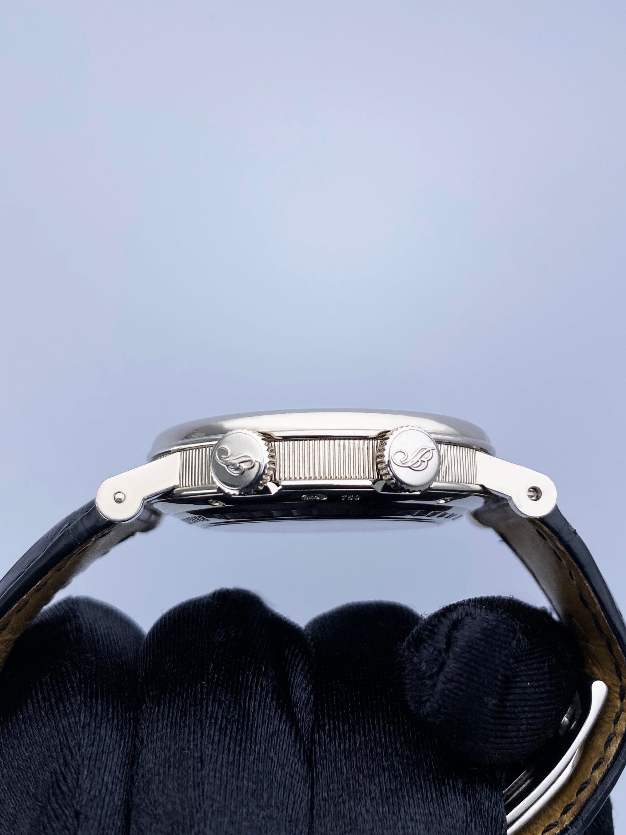 Breguet Classique 5707 18K White Gold Mens Watch With Box | – Phigora