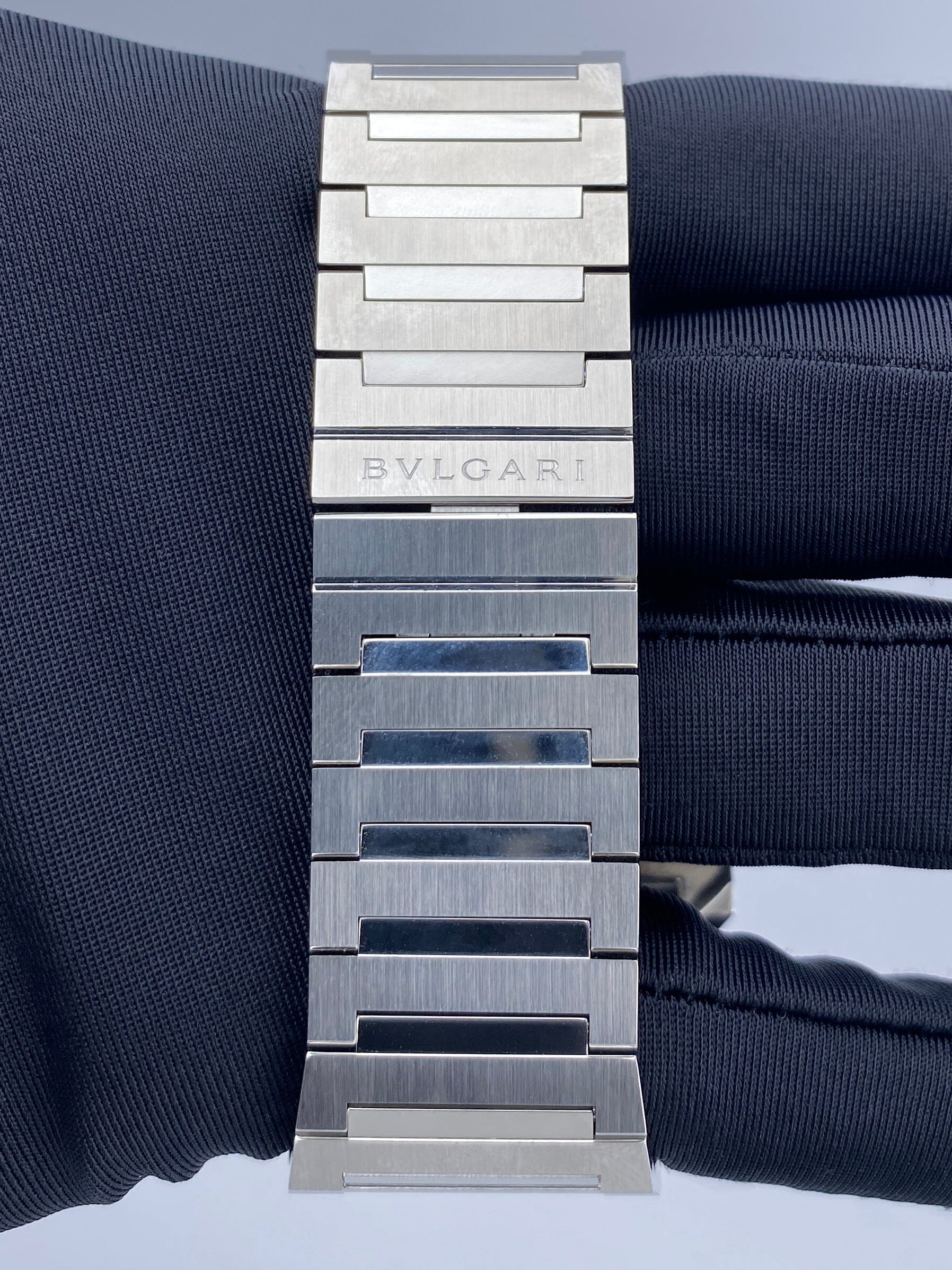 Bulgari Octo Finissimo Sketch 104163 Mens Watch Box Papers – Phigora