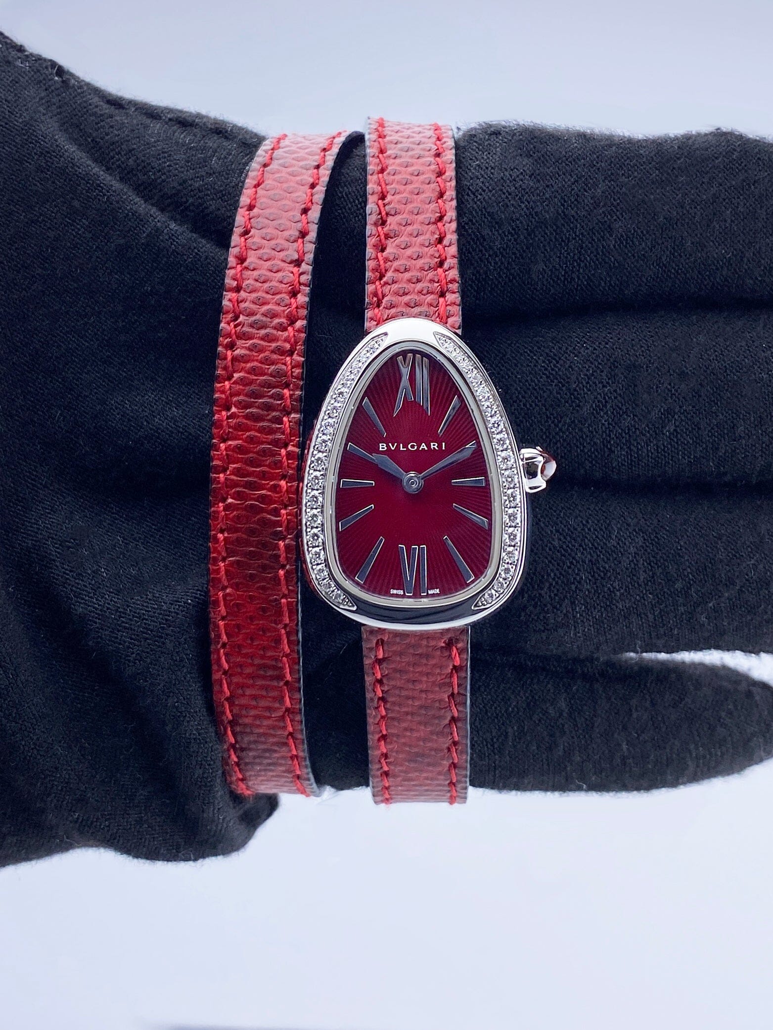 Bvlgari Serpenti 102780 Ladies Watch Box Papers - Watches