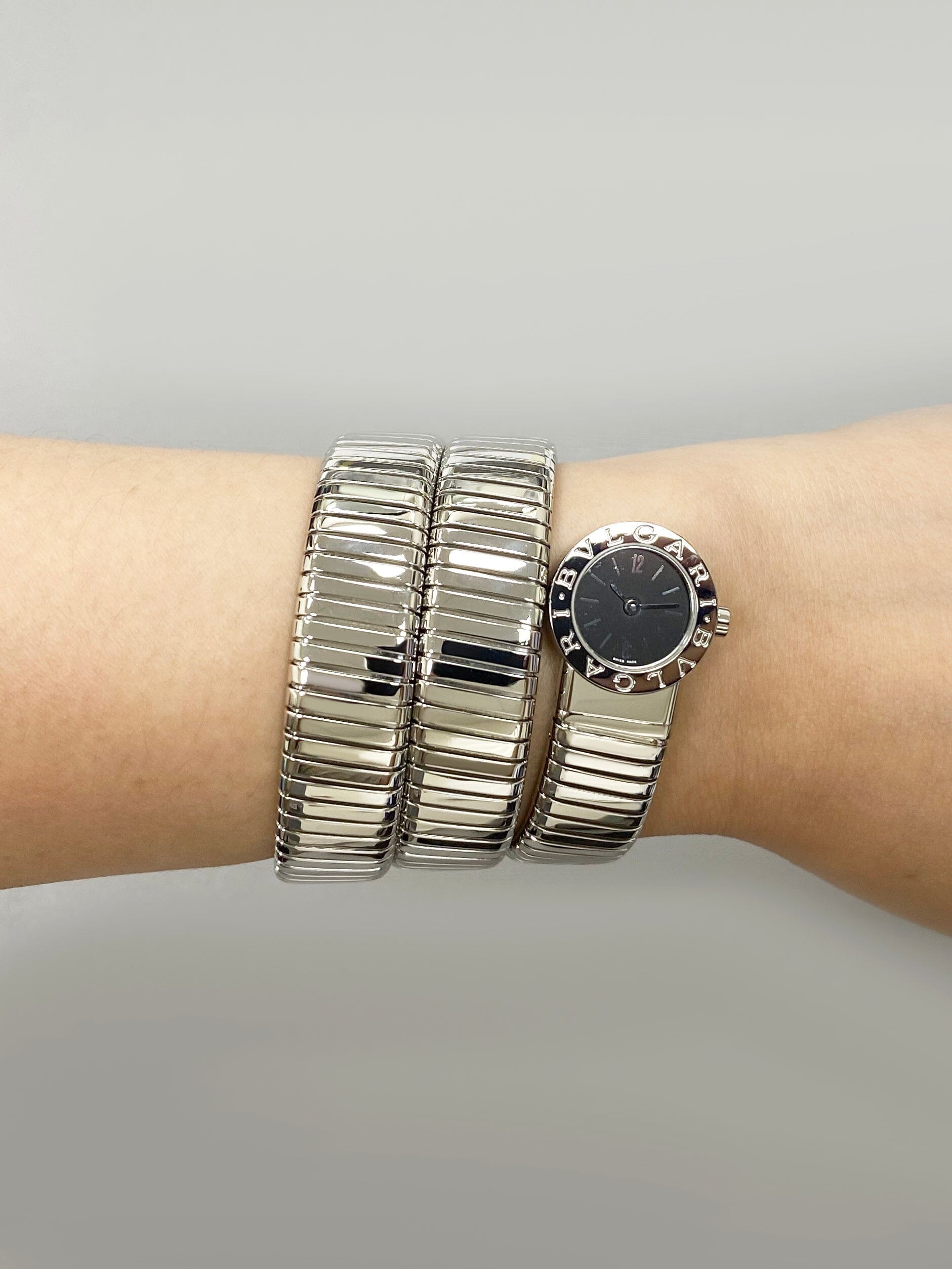 Bvlgari Serpenti Tubogas BB 19 1TS Black Dial Steel Ladies Watch - Watches