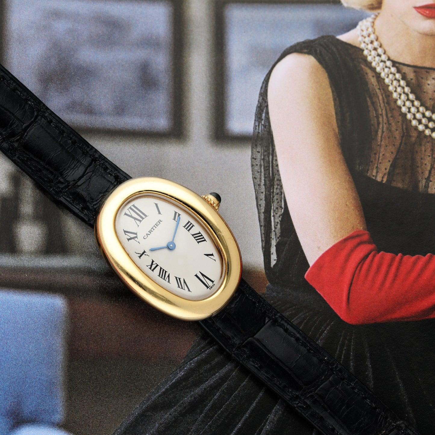 Cartier Baignoire 1952 Yellow Gold Ladies Watch - Wristwatch