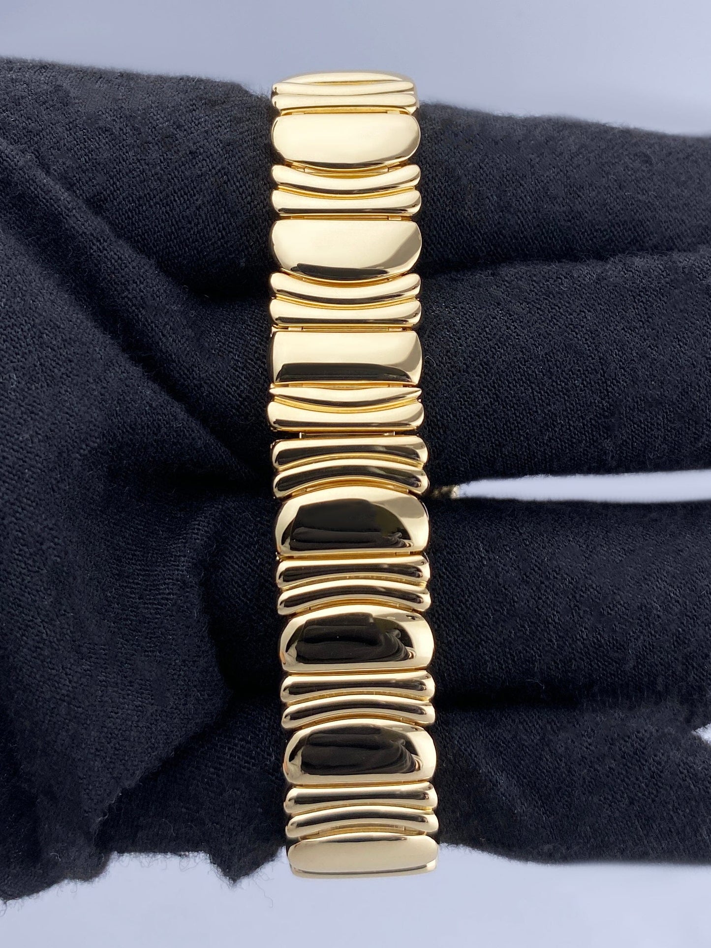 Cartier Baignoire 2678 18k Yellow Gold Ladies Watch - Watches
