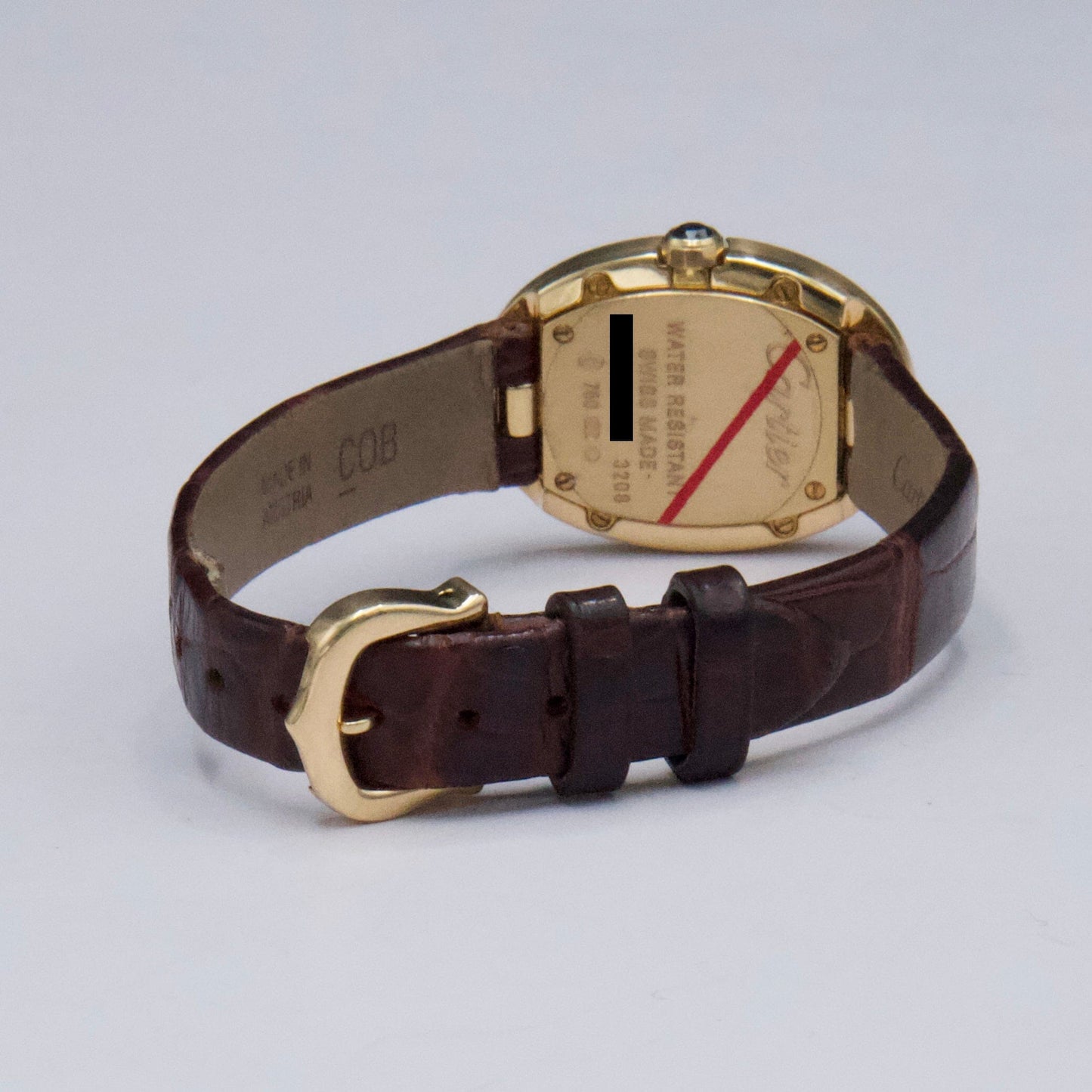 Cartier Baignoire W8000009 18K Yellow Gold Ladies Watch - Watches