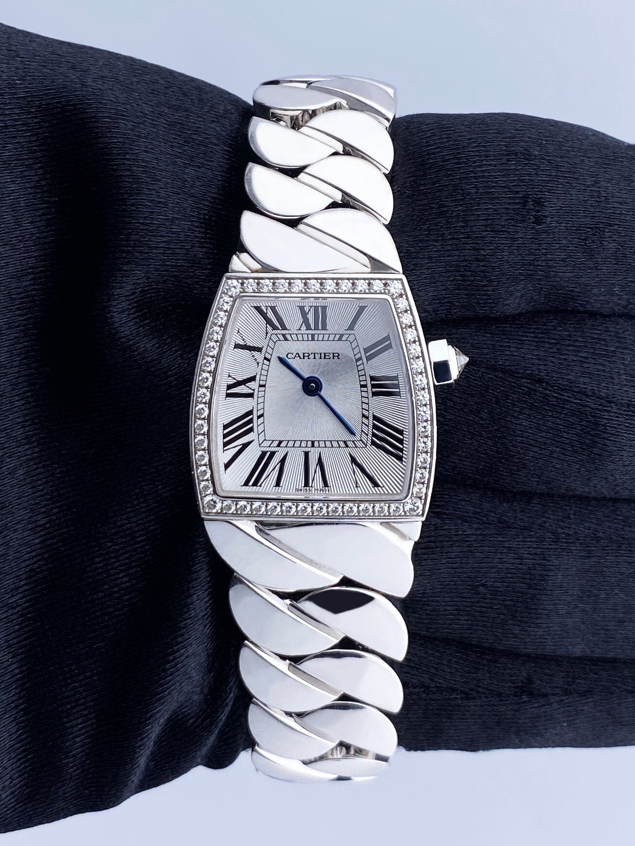 Cartier La Dona 2905 18K White Gold Diamonds Ladies Watch Box Papers