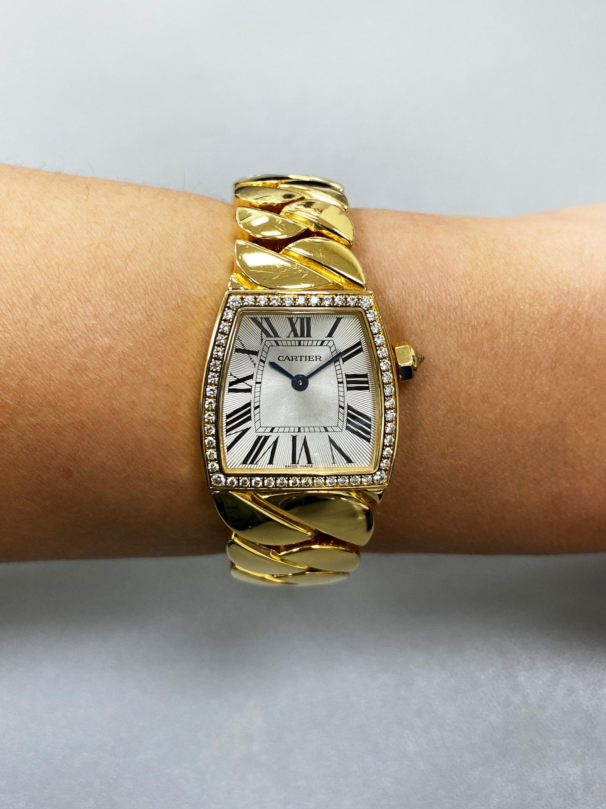 Cartier La Dona WE60040H 18K Yellow Gold Diamonds Ladies Watch Box