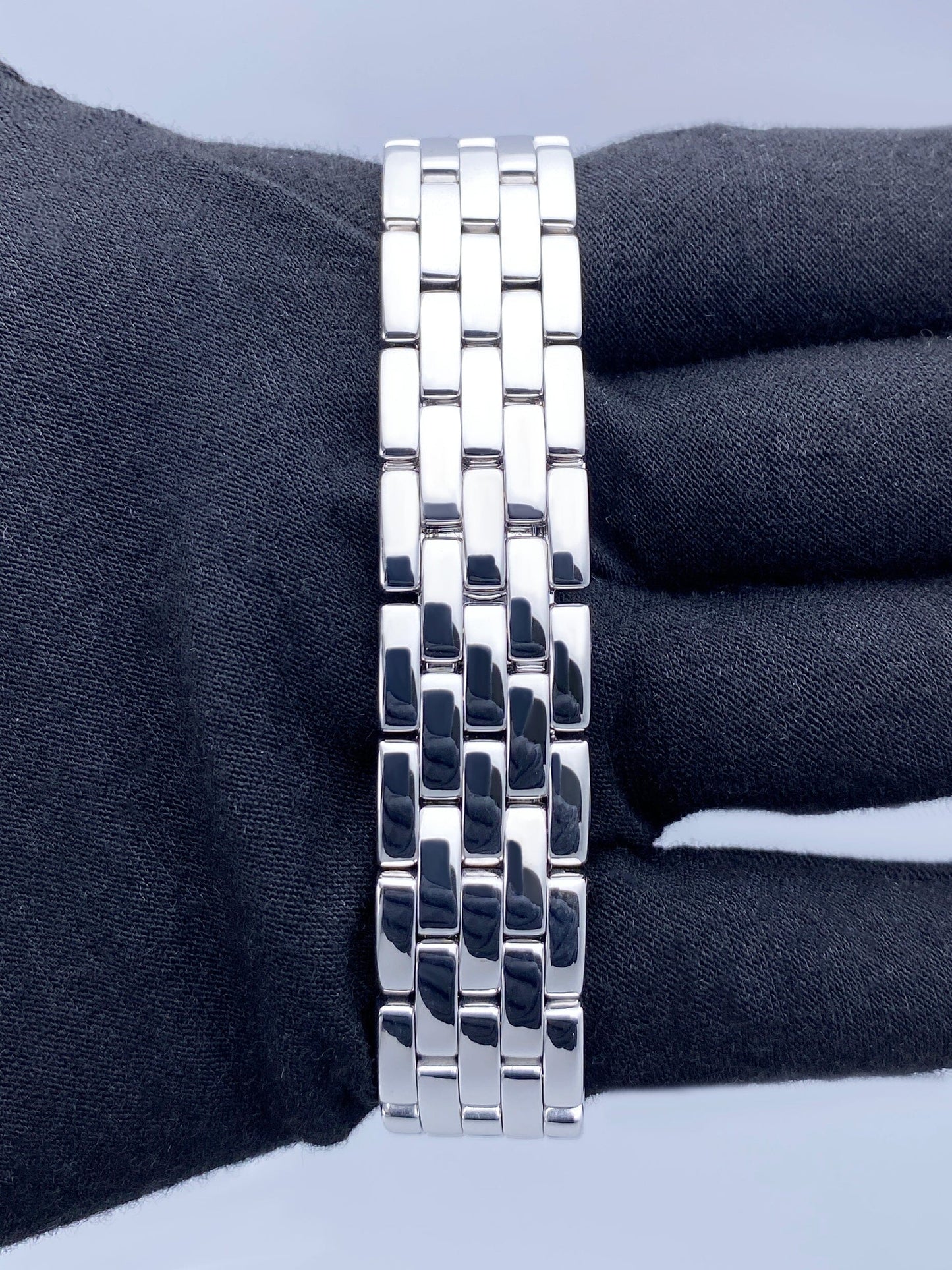 Cartier Panthere 1650 MOP White Gold Ladies Watch Box Papers - Watches