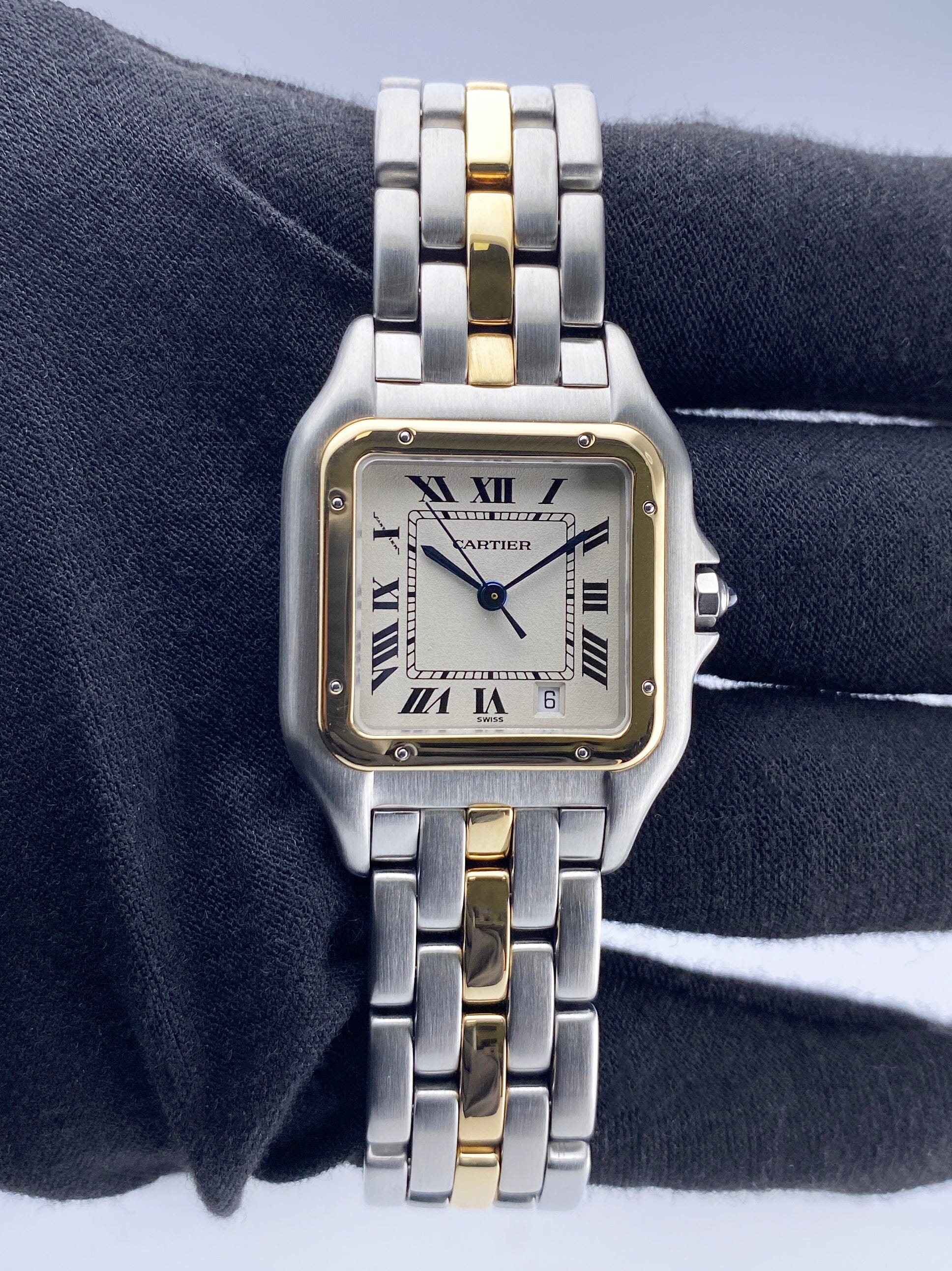 Cartier Panthere 183949 One Row Midsize Ladies Watch - Wristwatch