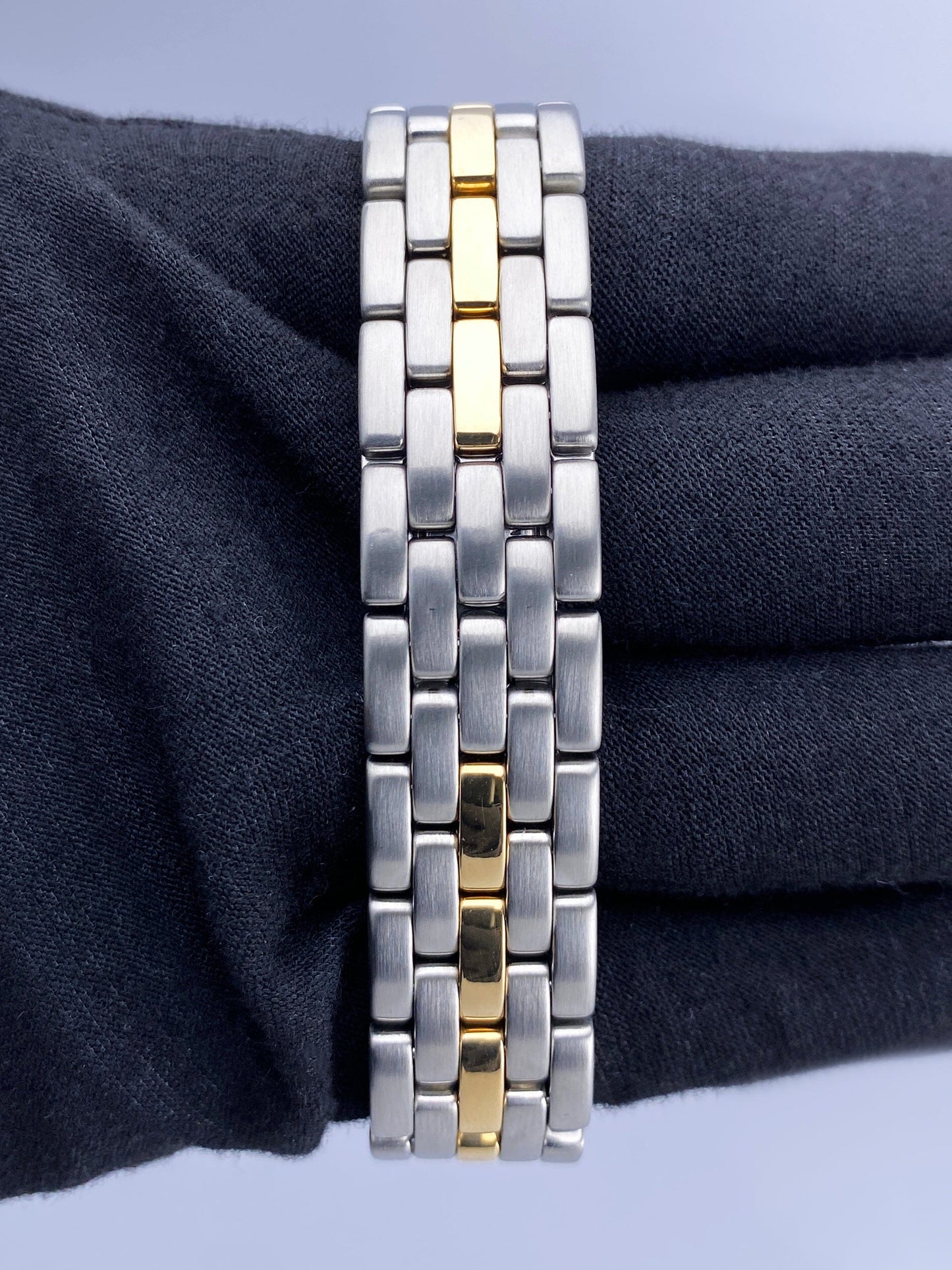 Cartier Panthere 183949 One Row Midsize Ladies Watch - Wristwatch