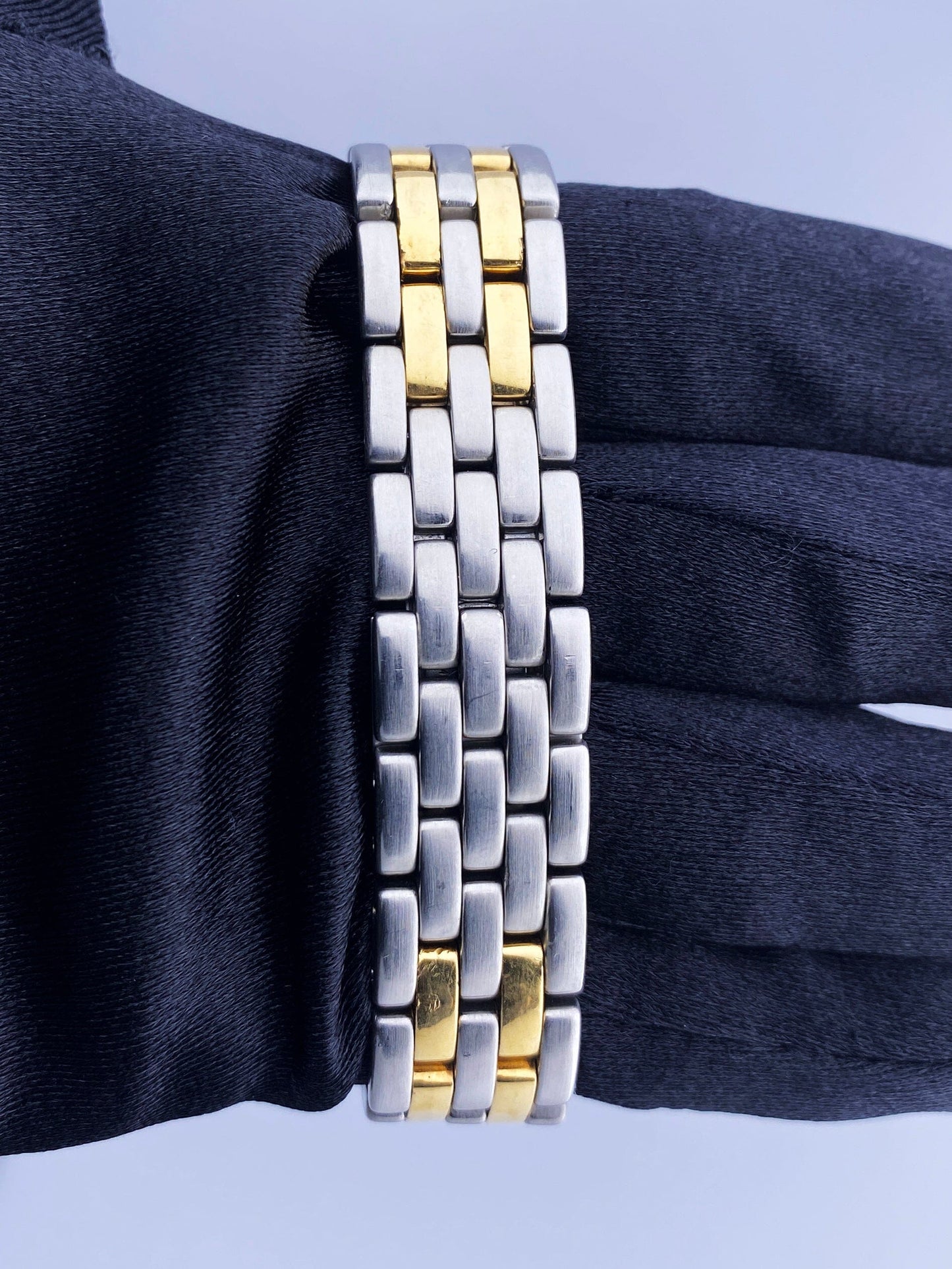 Cartier Panthere 83083242 Two Row Midsize Ladies Watch - Virtual